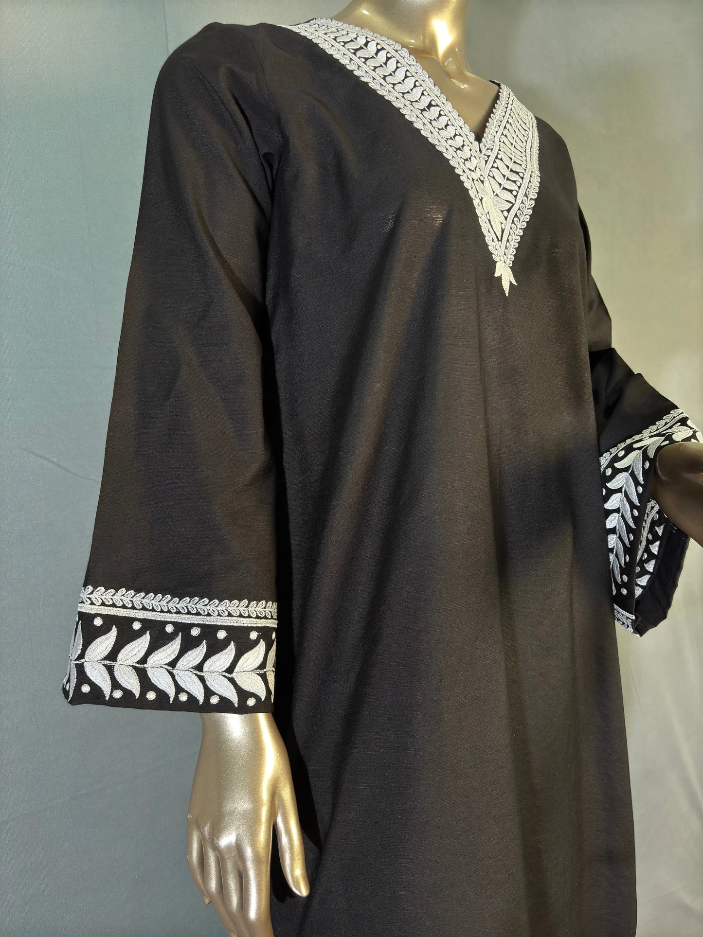 Black with White Thread Embroidered Pakistani Style Oversized Co-ord set kihums clothing