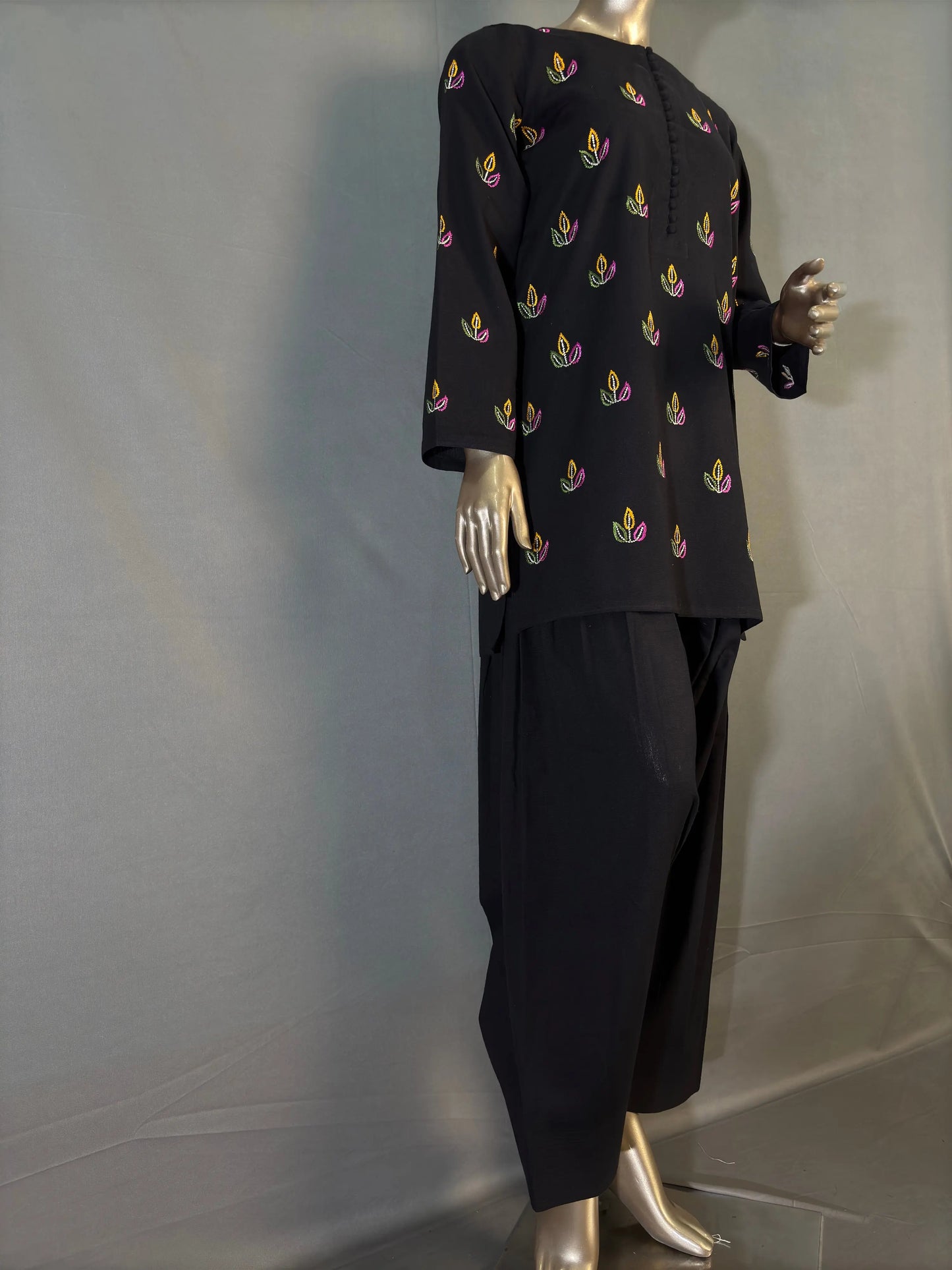 Farsi Style Pakistani Kurta Set- Black with Embroidery work kihums clothing