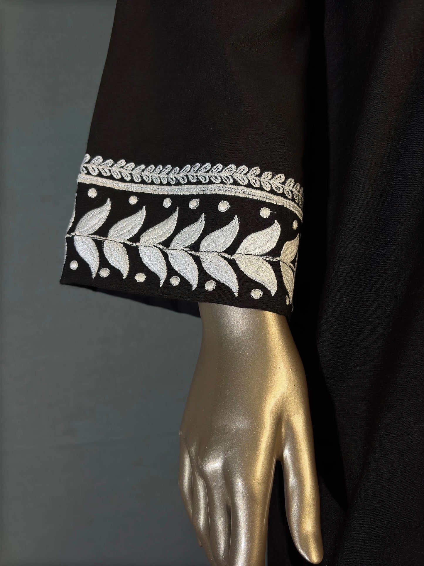 Black with White Thread Embroidered Pakistani Style Oversized Co-ord set kihums clothing