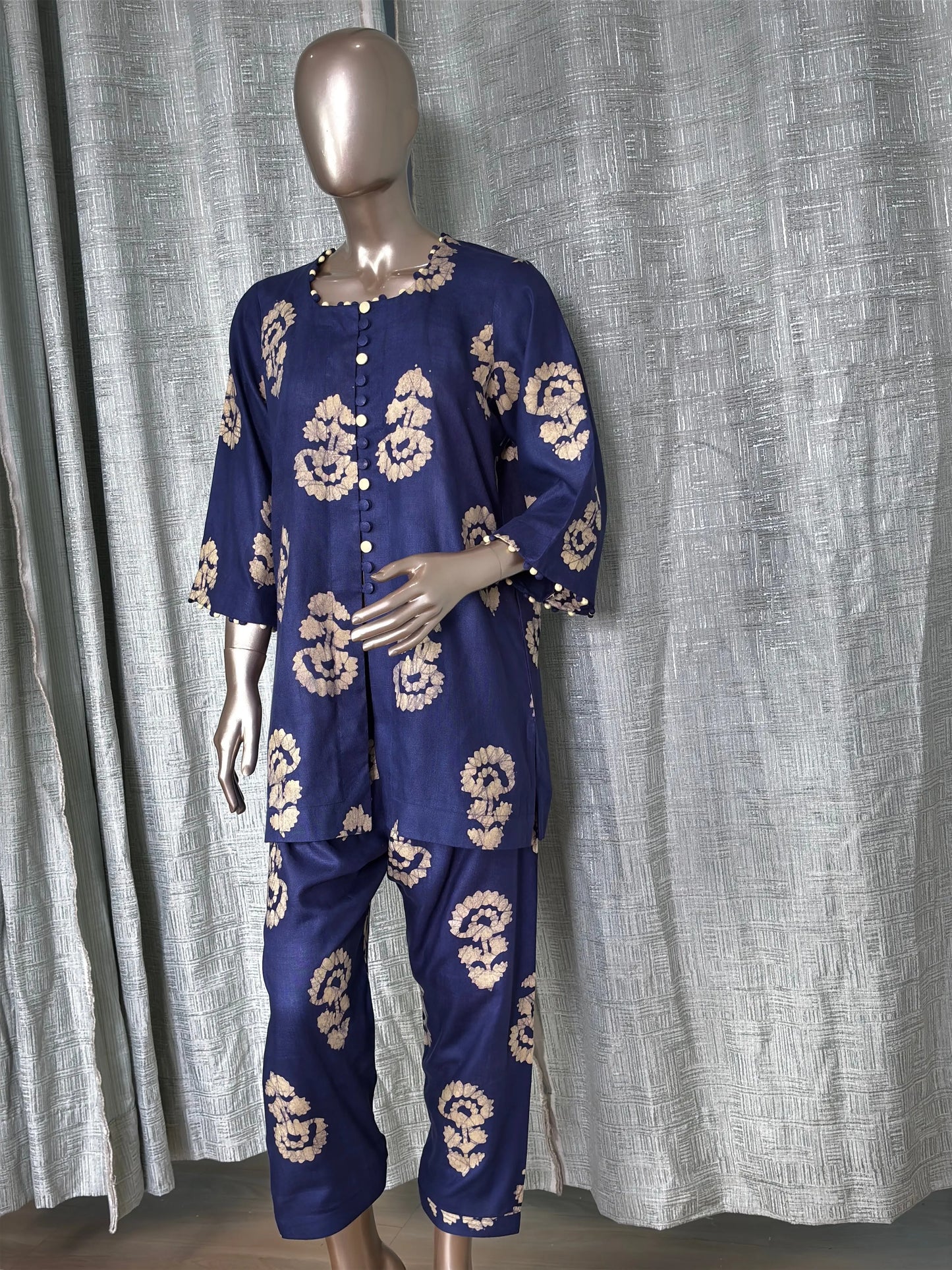 Blue Batik Print Co-ord Set: Elegant & Comfortable Two-Piece Outfit | Fusion of Elegance and Comfort kihums clothing