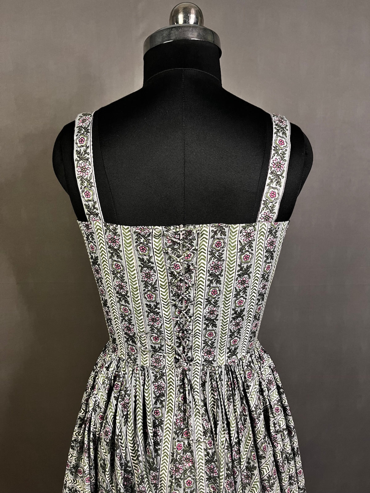Corset Sun Dress - A Timeless Blend of Elegance and Charm