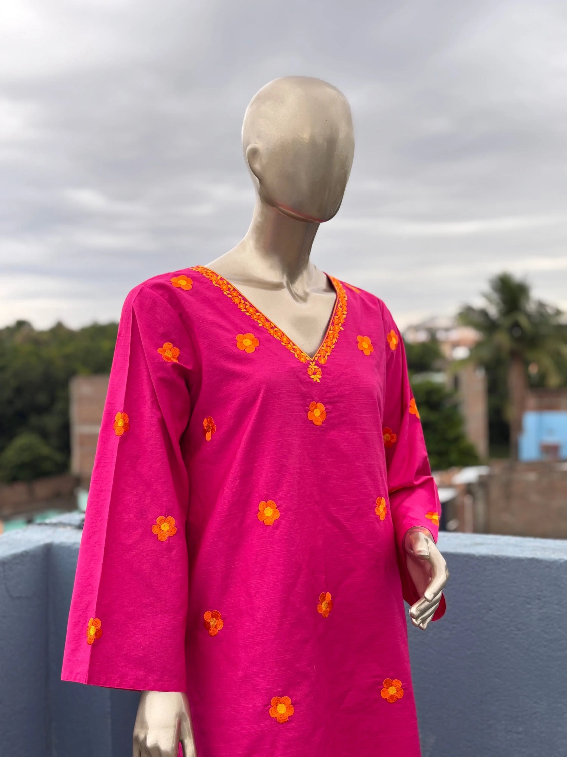 Hot Pink- Pakistani Silhouette Floral Embroidery Kurta Set kihums clothing