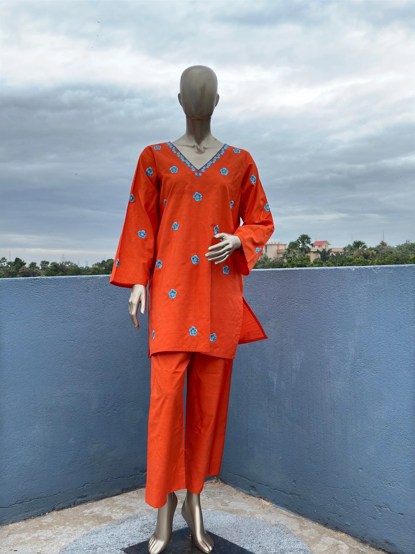Orange- Pakistani Silhouette Floral Embroidery Kurta Set kihums clothing