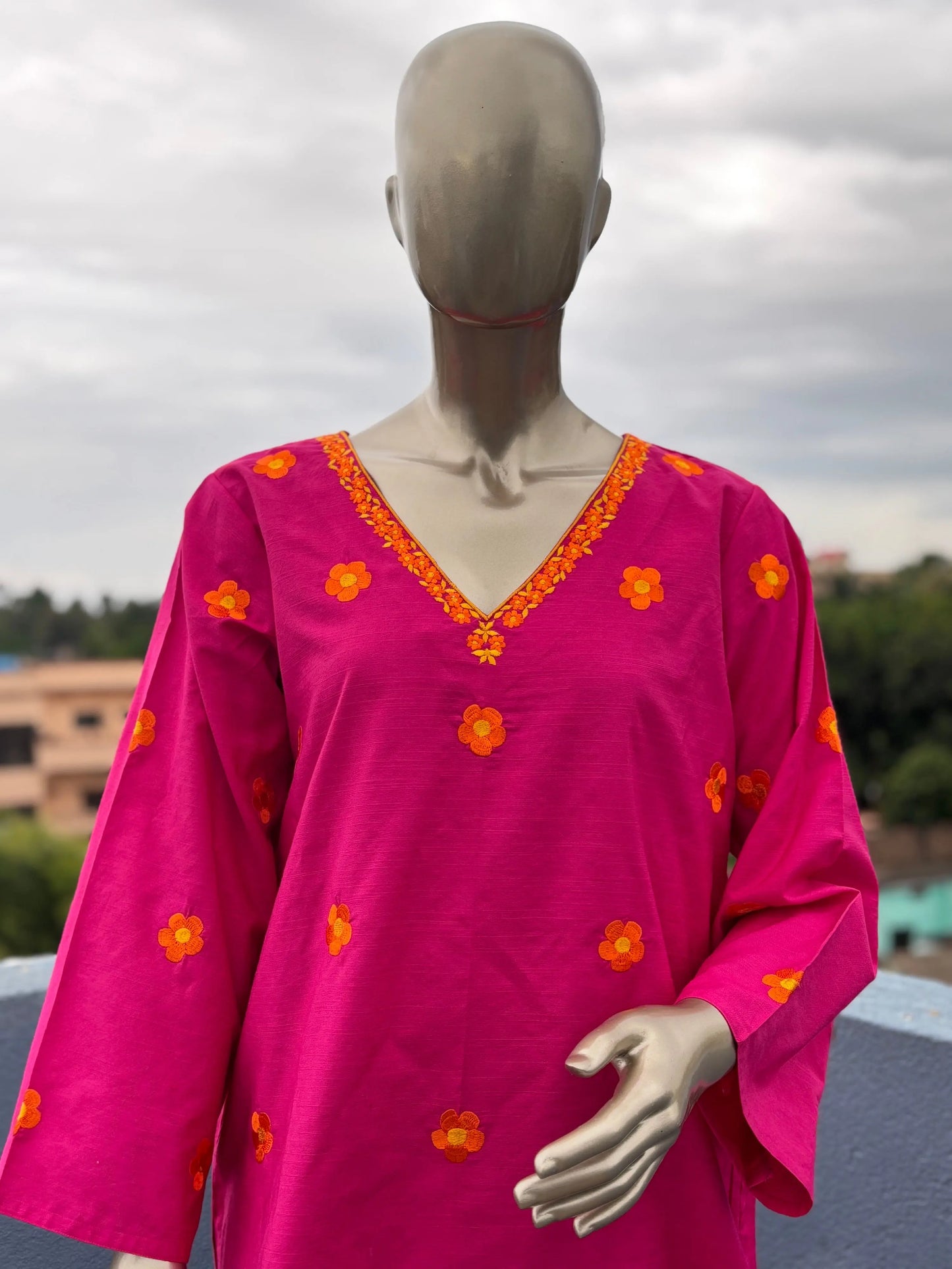 Hot Pink- Pakistani Silhouette Floral Embroidery Kurta Set kihums clothing