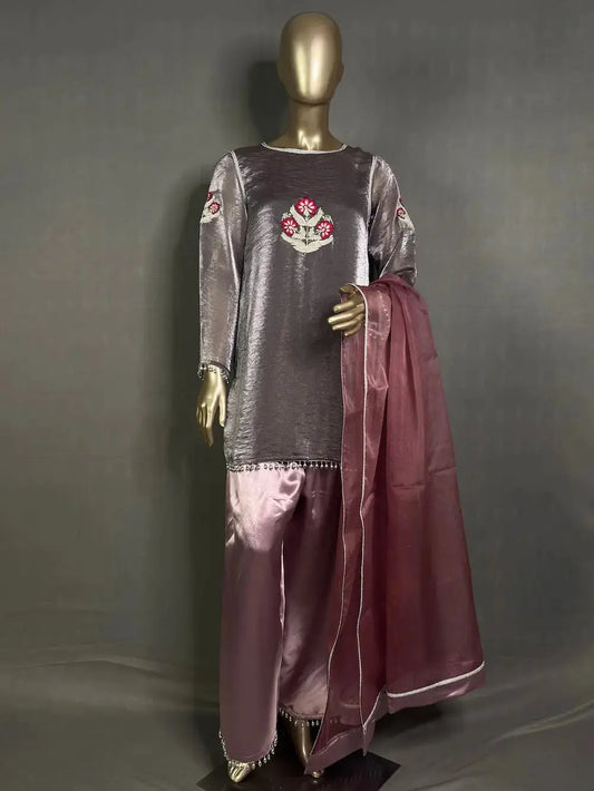 Black Farsi Pakistani Kurta Set | Embroidery work | Best Pakistani Kurta Sets for women kihums clothing
