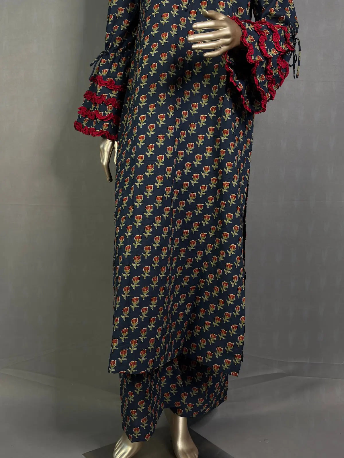 BAHAAR - Printed Salwar Kameez with statement Sleeves kihums clothing