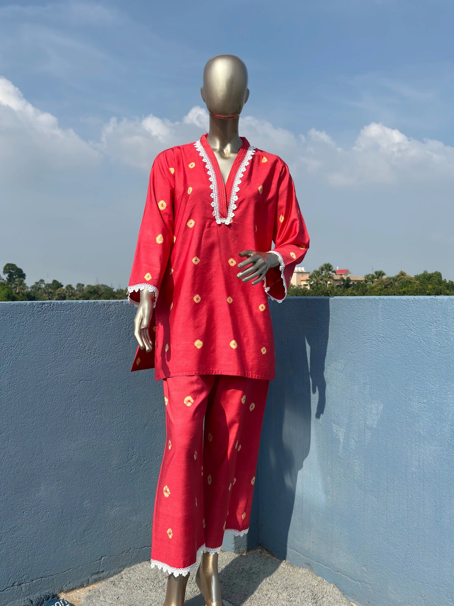 Pink- Stylish & Trendy Bandhani Tie & Dye Co-ord sets | Luxury wear | Airport Look kihums clothing