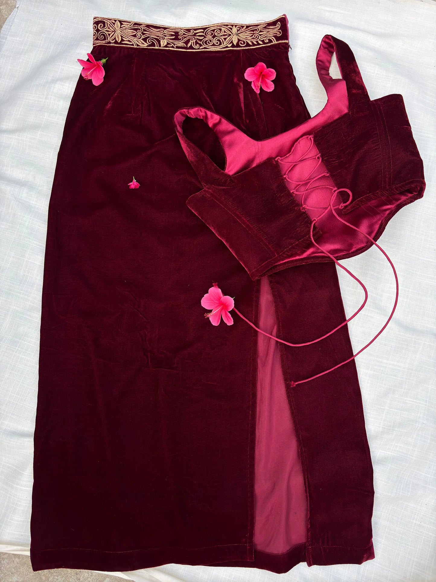 Elegant Microvelvet Embroidered Skirt with Zari Detailing kihums clothing