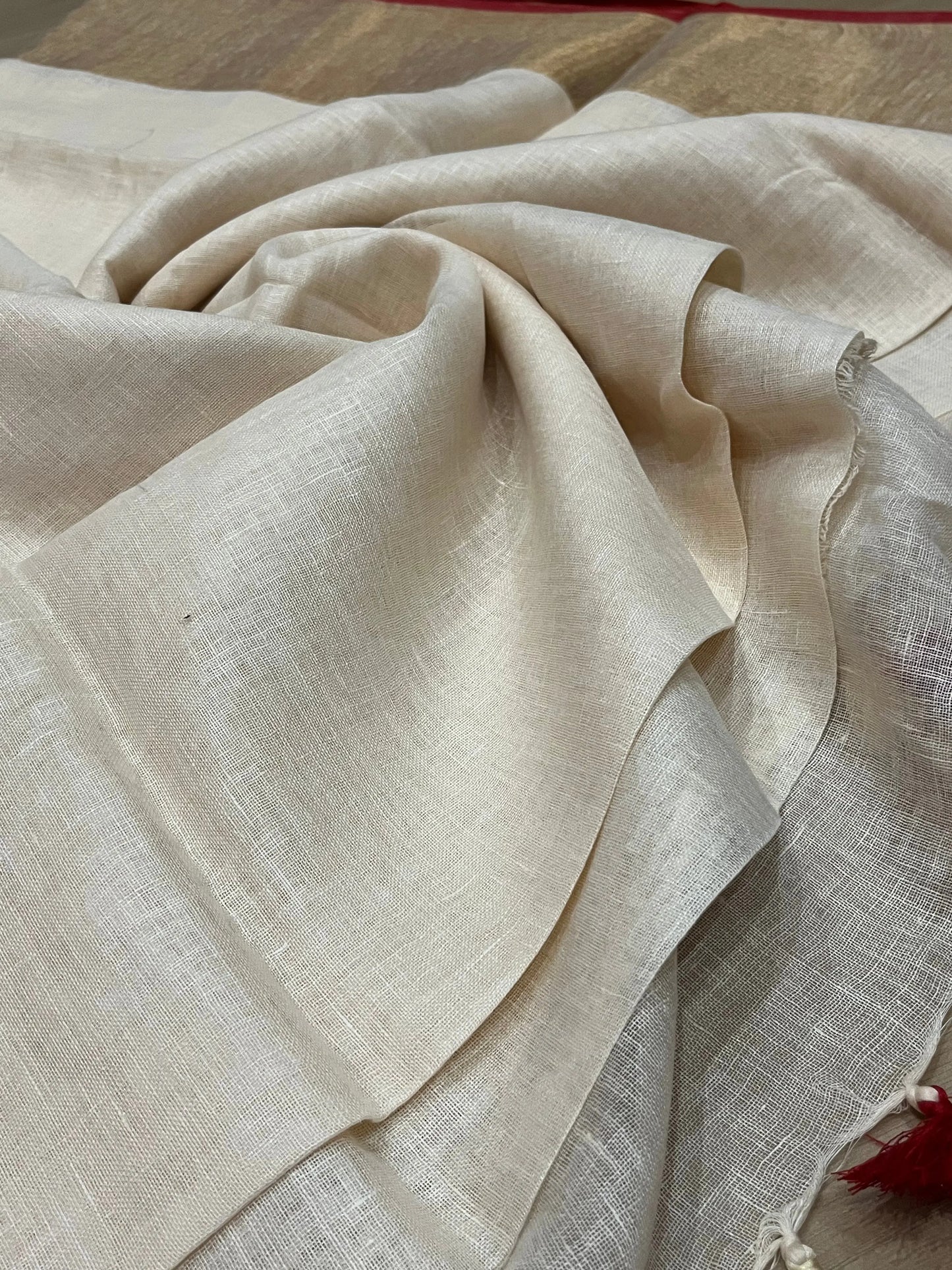 Off white Handwoven organic Linen Saree |Gold Zari border| KIHUMS Saree kihums clothing