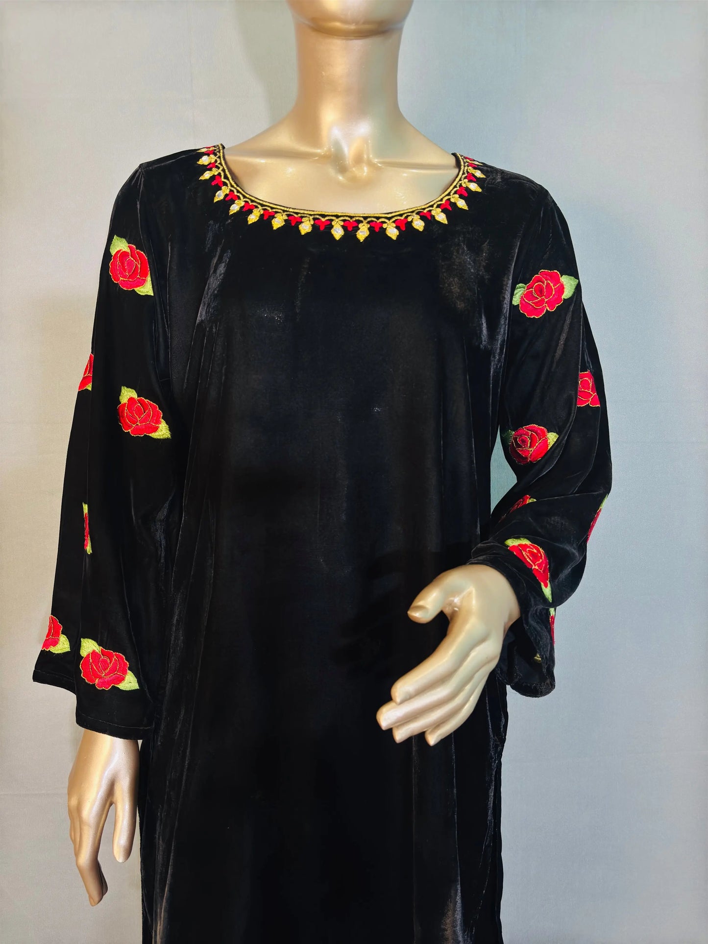 Black Zari Embroidered Velvet Pakistani Style Co-ord sets | Kurta with Palazzos kihums clothing