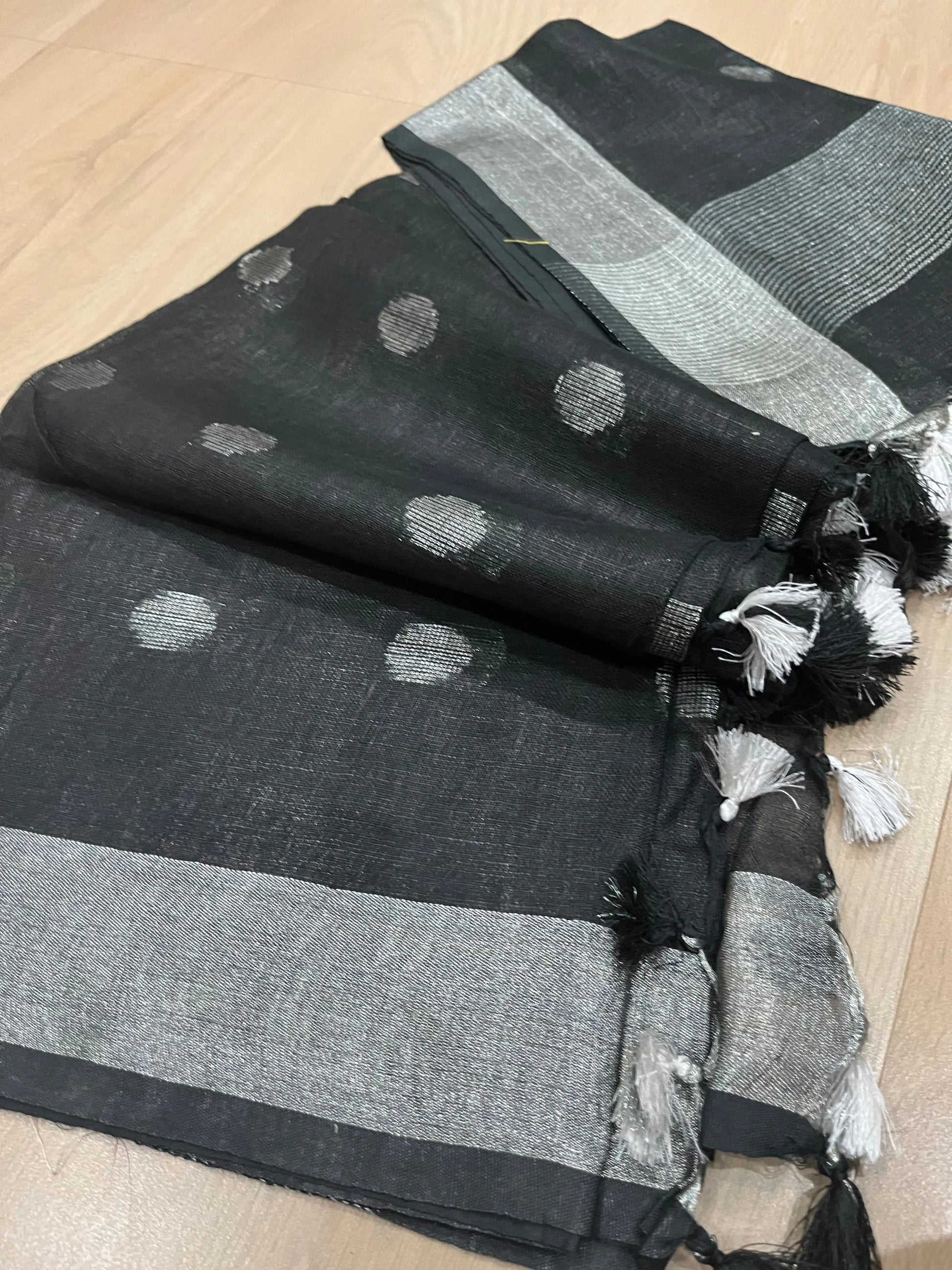 LINEN DUPATTA: Black Linen Dupatta with zari motif & silver zari border with Tassels | KIHUMS Dupatta kihums clothing