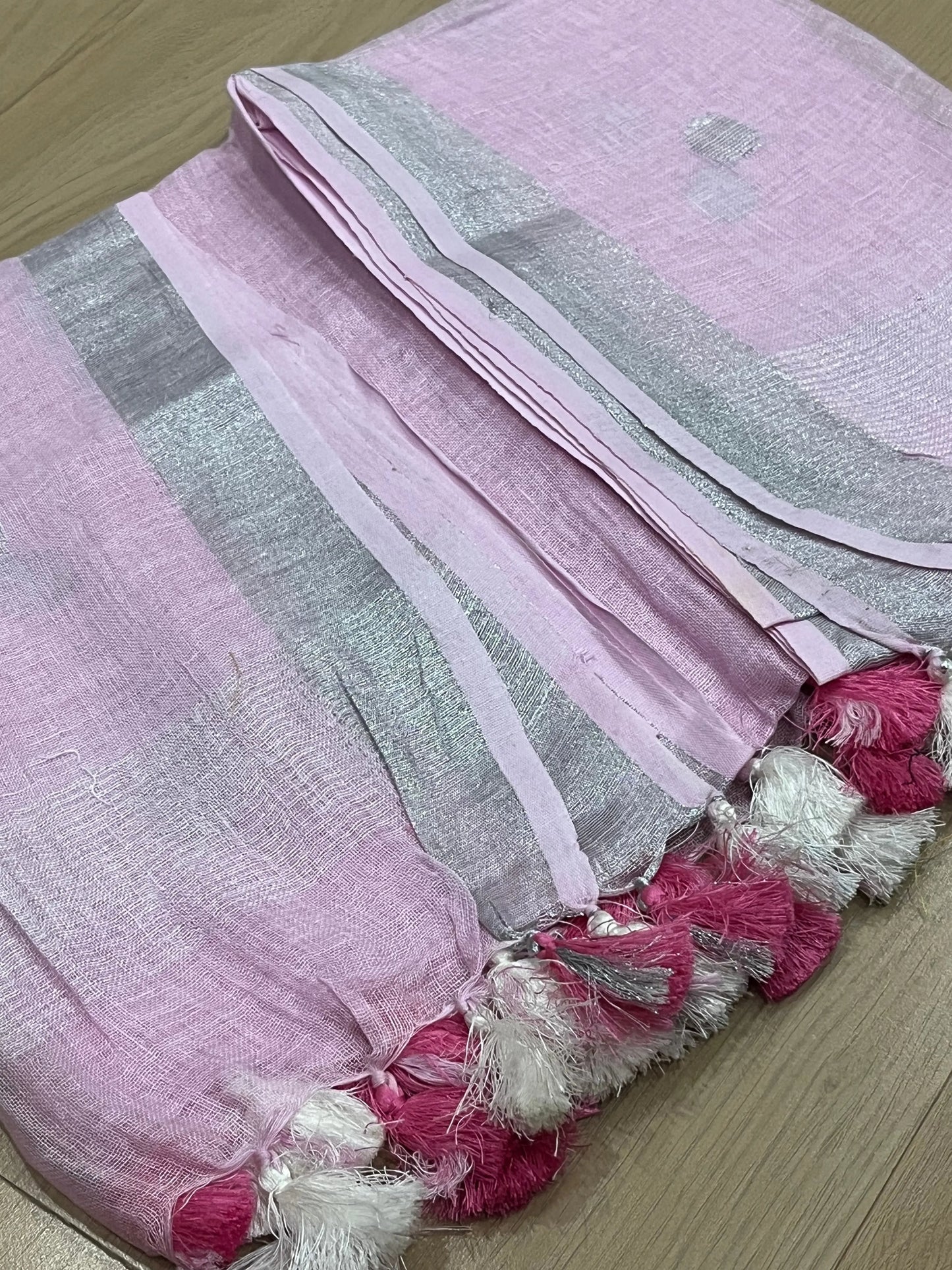 LINEN DUPATTA: Pink Linen Dupatta with zari motif & silver zari border with Tassels | KIHUMS Dupatta kihums clothing