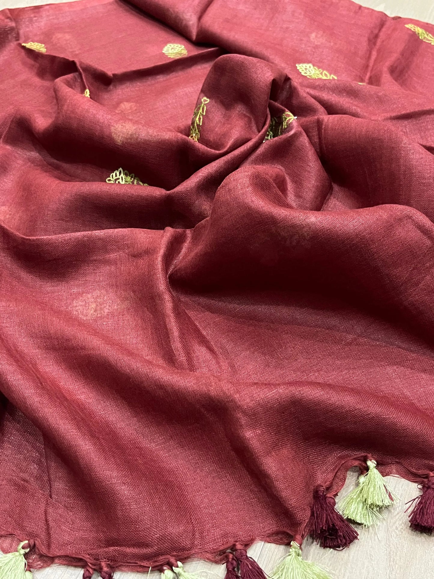 LINEN DUPATTA: Chocolate Linen Dupatta with embroidered flower with Tassels | KIHUMS Dupatta kihums clothing