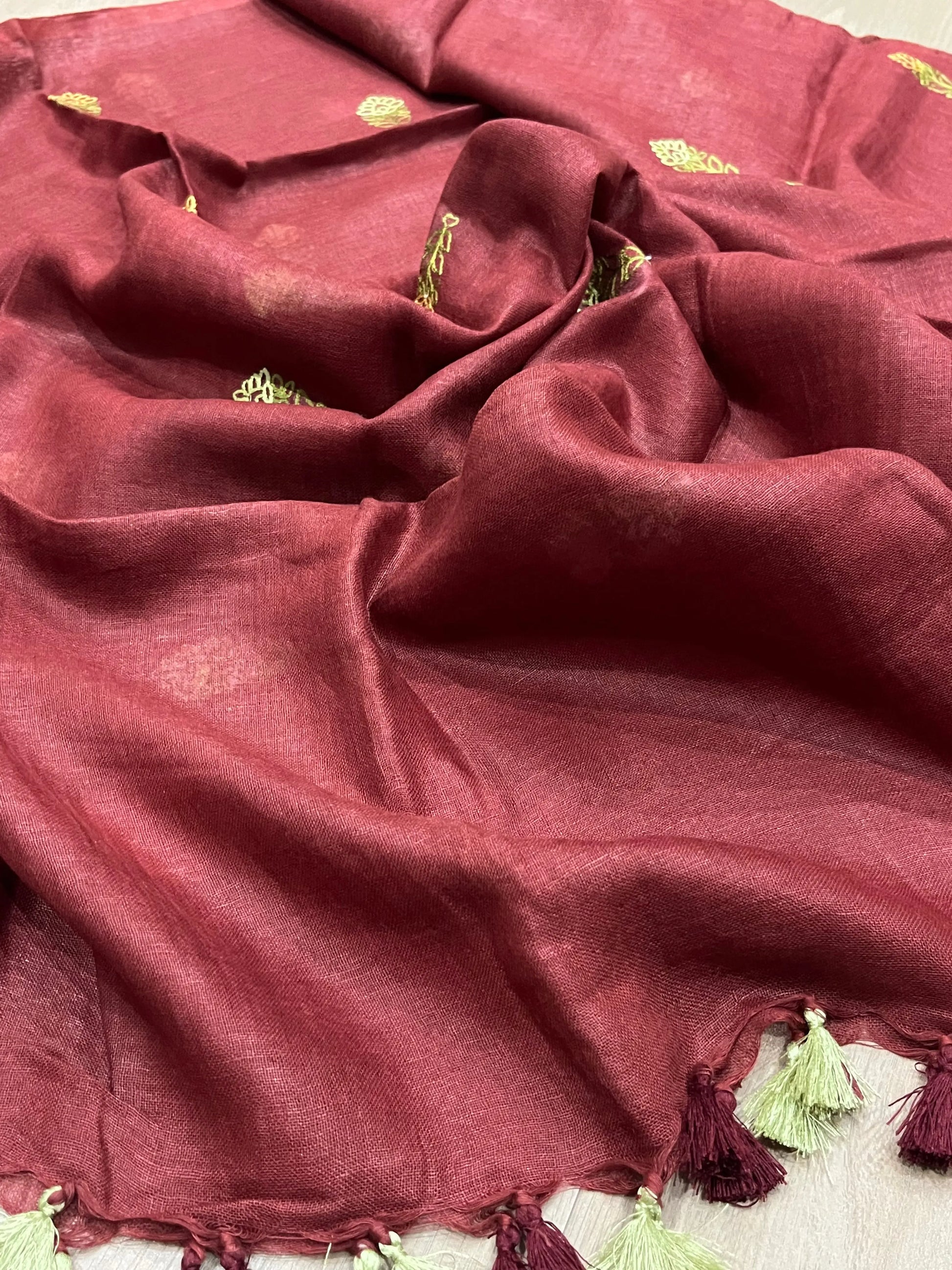 LINEN DUPATTA: Chocolate Linen Dupatta with embroidered flower with Tassels | KIHUMS Dupatta kihums clothing