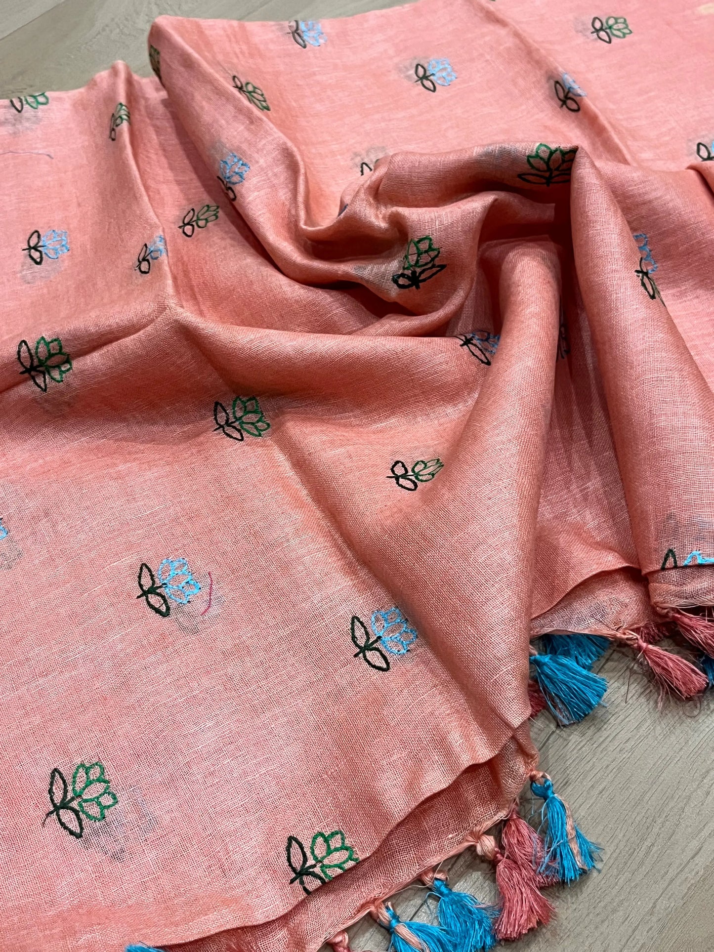 LINEN DUPATTA: Salmon Linen Dupatta with embroidered flower with Tassels | KIHUMS Dupatta