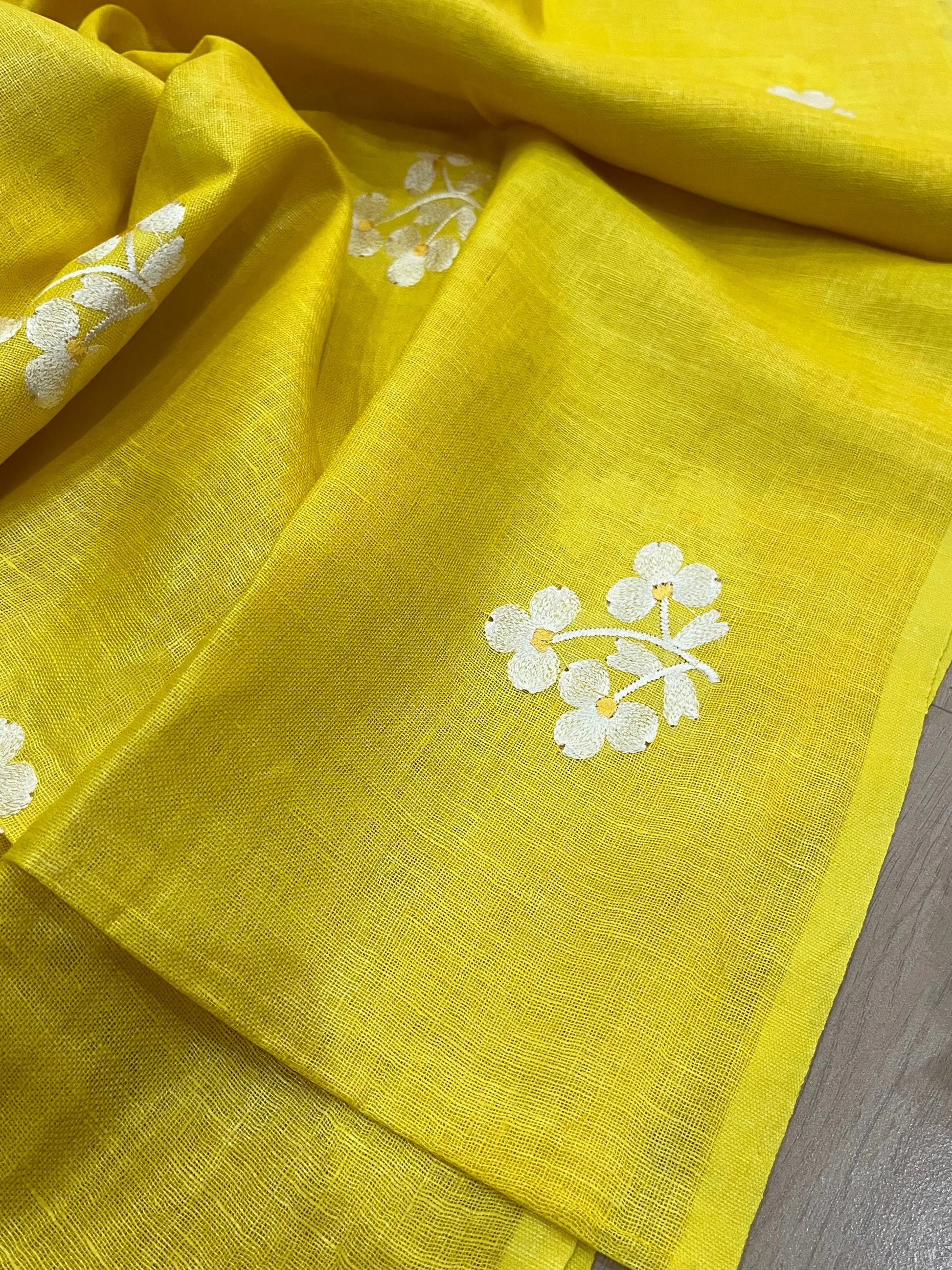 LINEN DUPATTA: Yellow Linen Dupatta with embroidered flower with Tassels | KIHUMS Dupatta kihums clothing