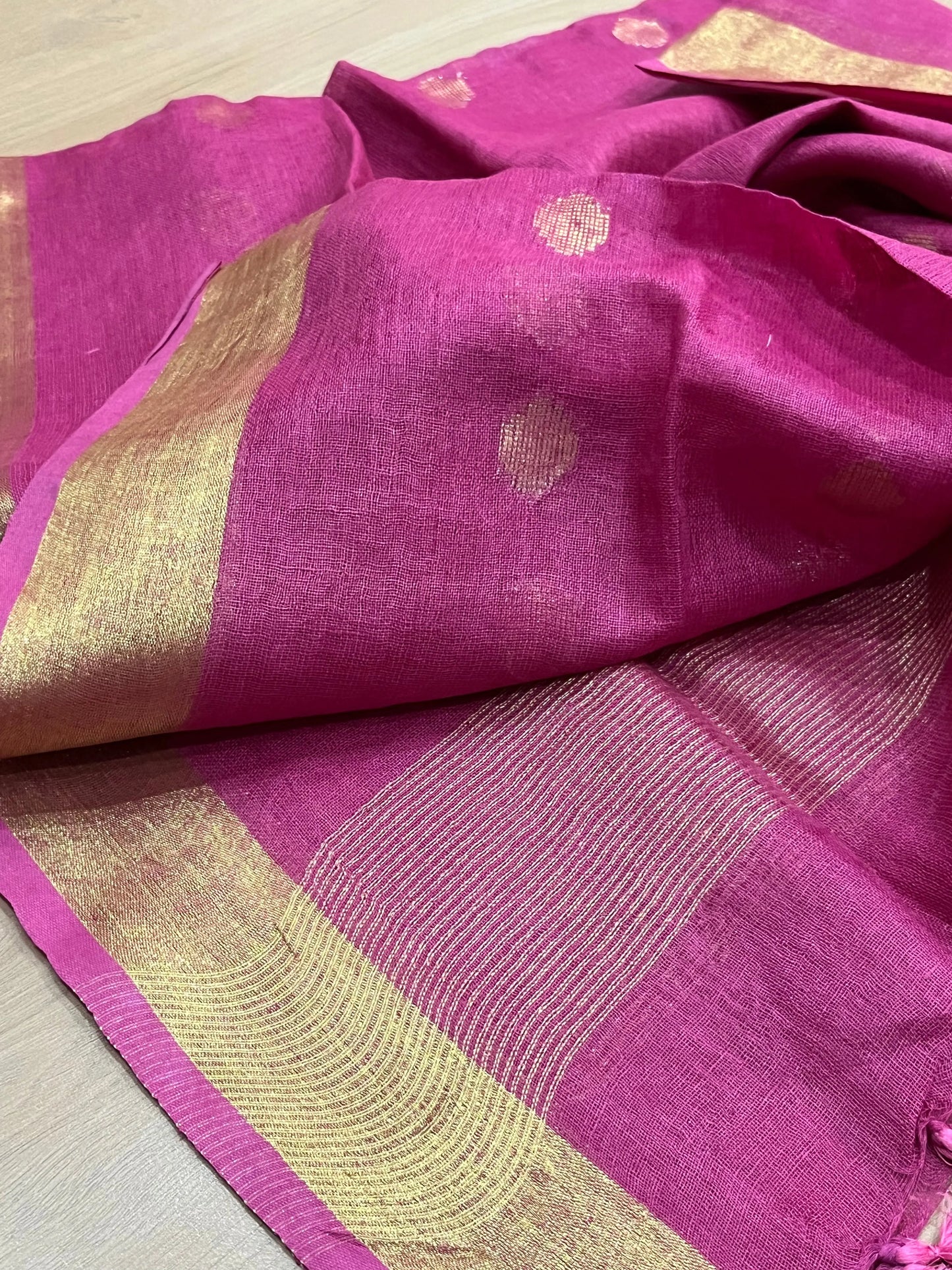 LINEN DUPATTA: Magenta Linen Dupatta with zari motif & gold red zari border with Tassels | KIHUMS Dupatta kihums clothing