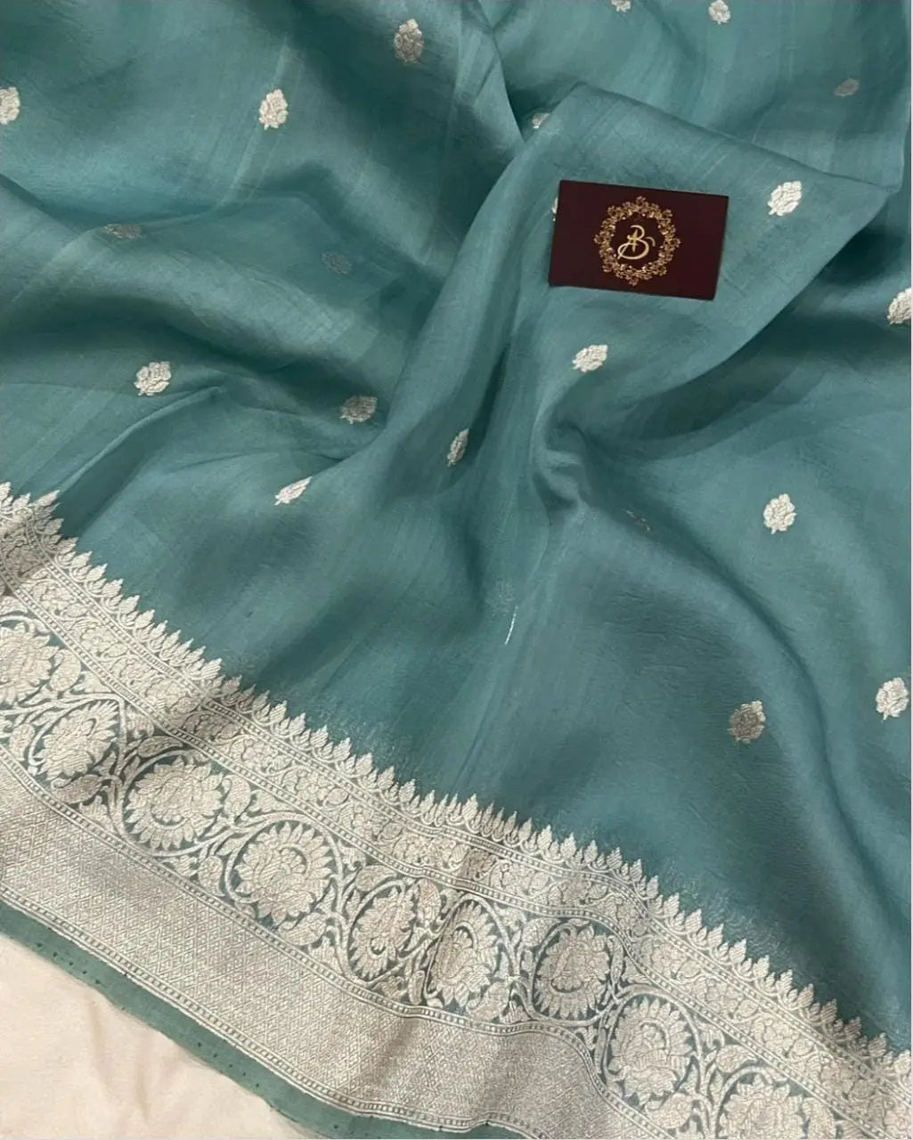 Dusty Green Organza Silk Saree |Zari motifs & Zari Meenakari Border | KIHUMS Saree kihums clothing