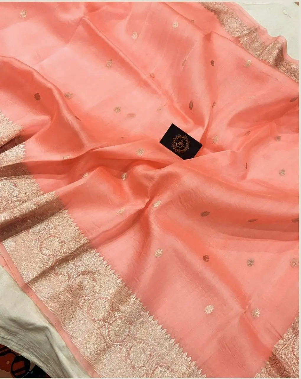 Salmon Shade Organza Silk Saree |Zari motifs & Zari Meenakari Border | KIHUMS Saree kihums clothing