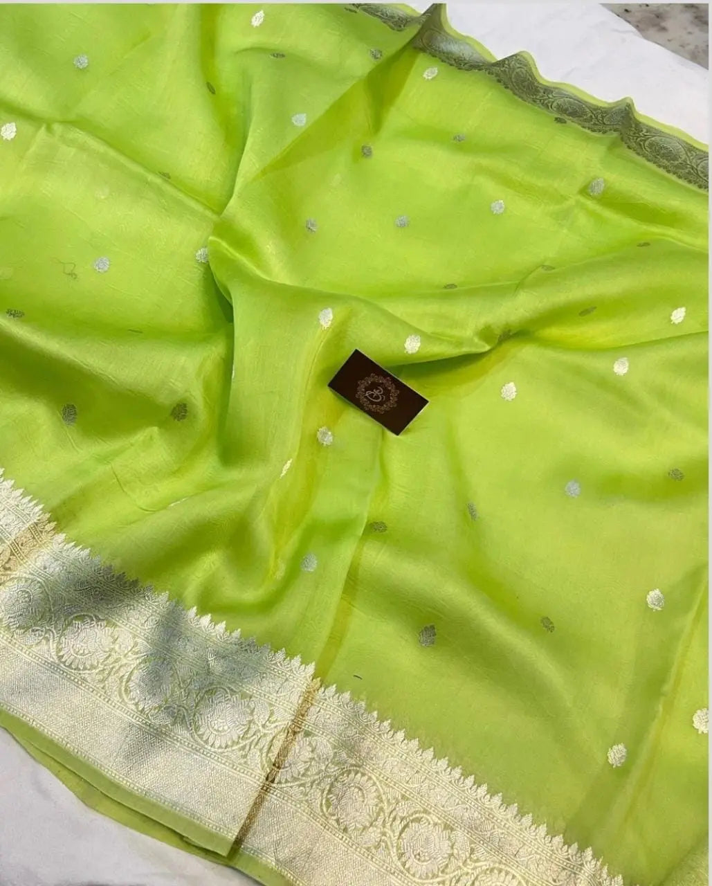 Grass green Organza Silk Saree |Zari motifs & Zari Meenakari Border | KIHUMS Saree kihums clothing