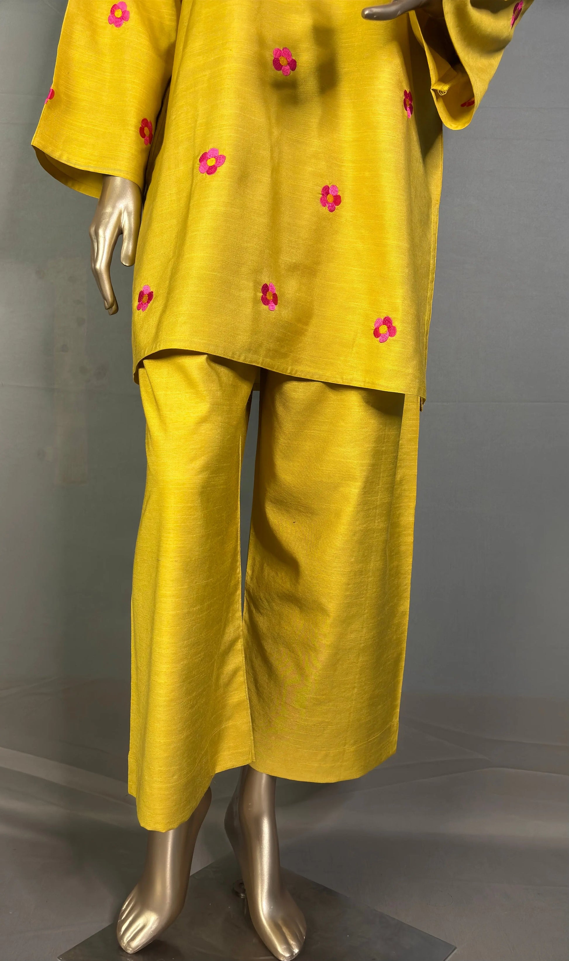 Lime Yellow- Pakistani Silhouette Floral Embroidery Kurta Set kihums clothing