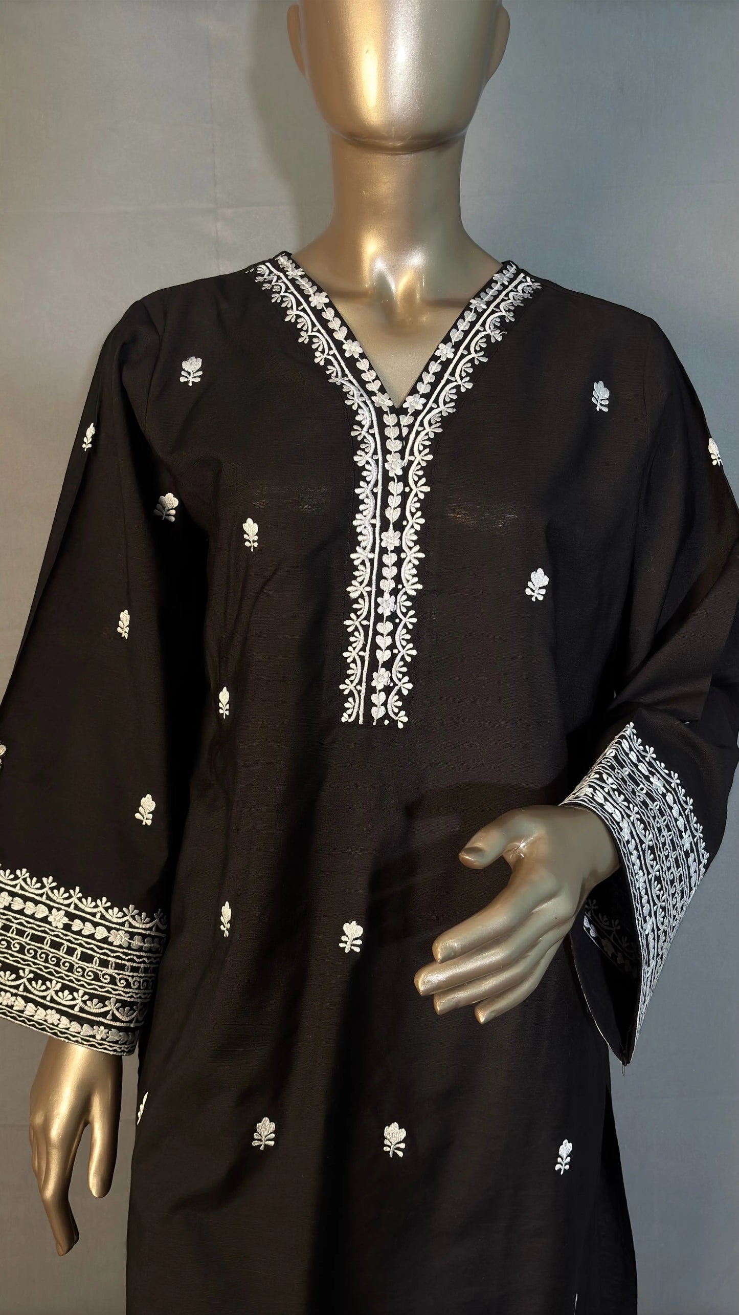 Black with Black Embroidered Pakistani Style Co-ord sets kihums clothing