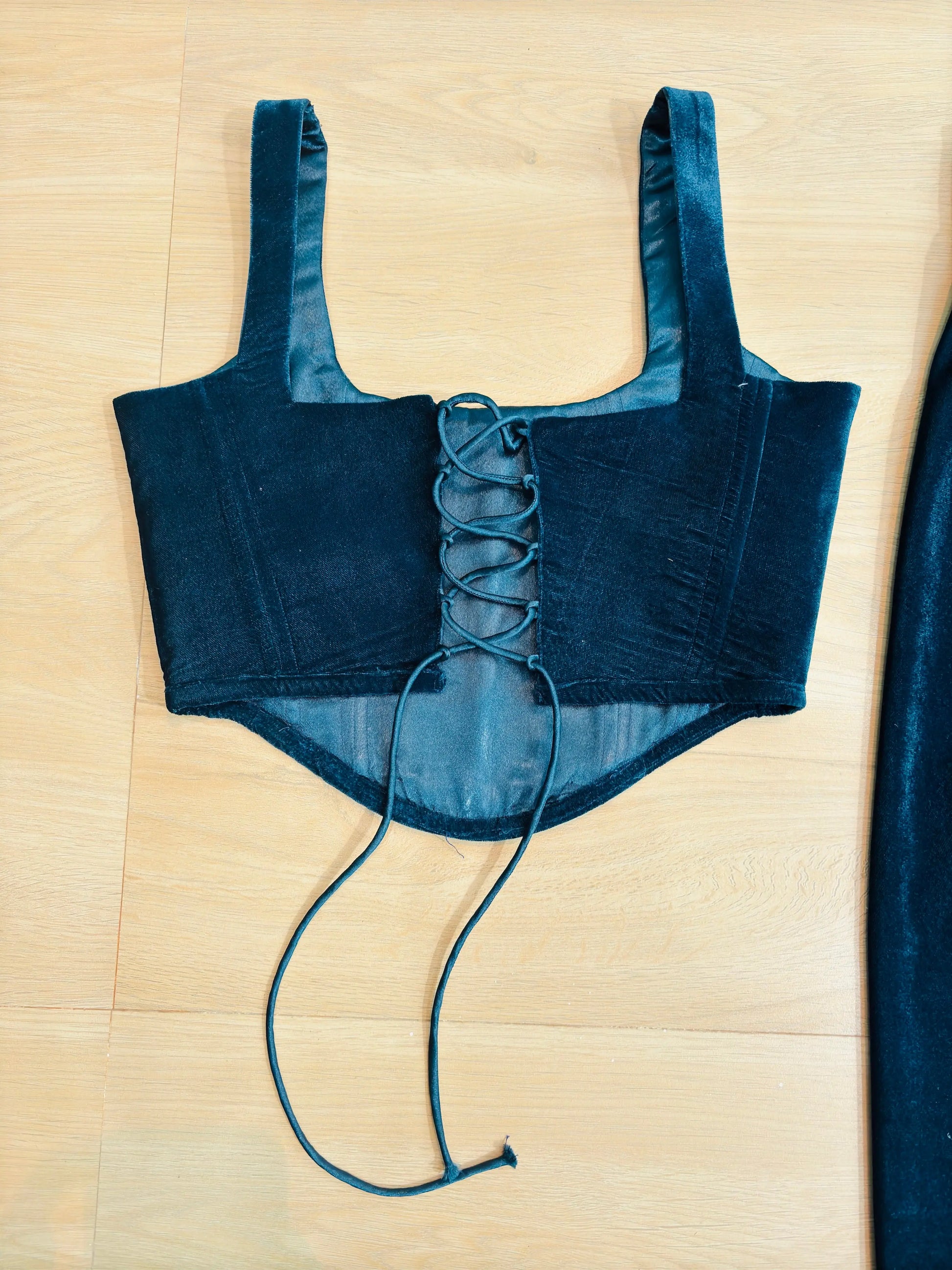 Elegant Microvelvet Embroidered Corset top with Zari Detailing kihums clothing