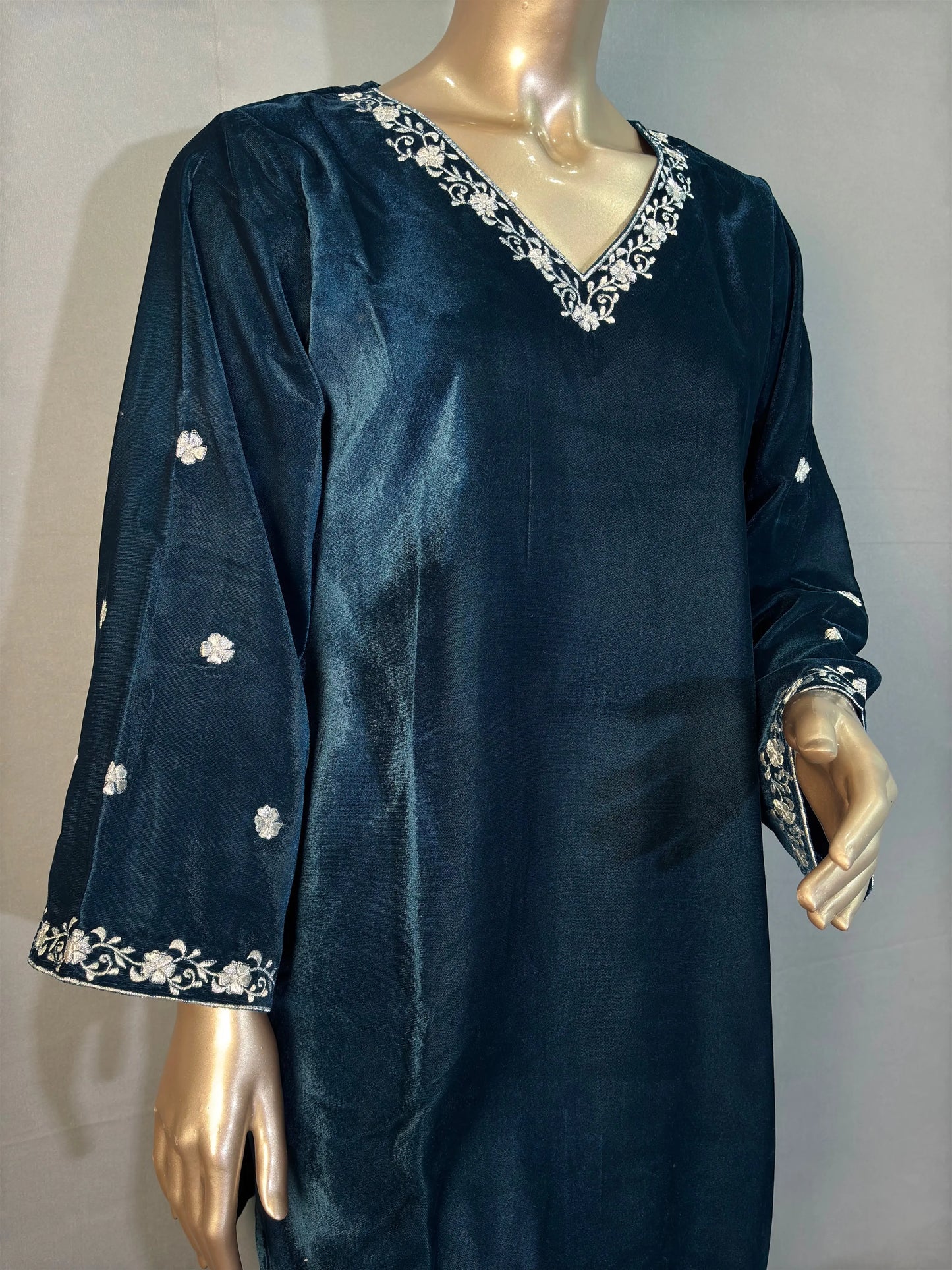 Petrol Blue Zari Embroidered Velvet Pakistani Style Co-ord sets | Kurta with Palazzos kihums clothing