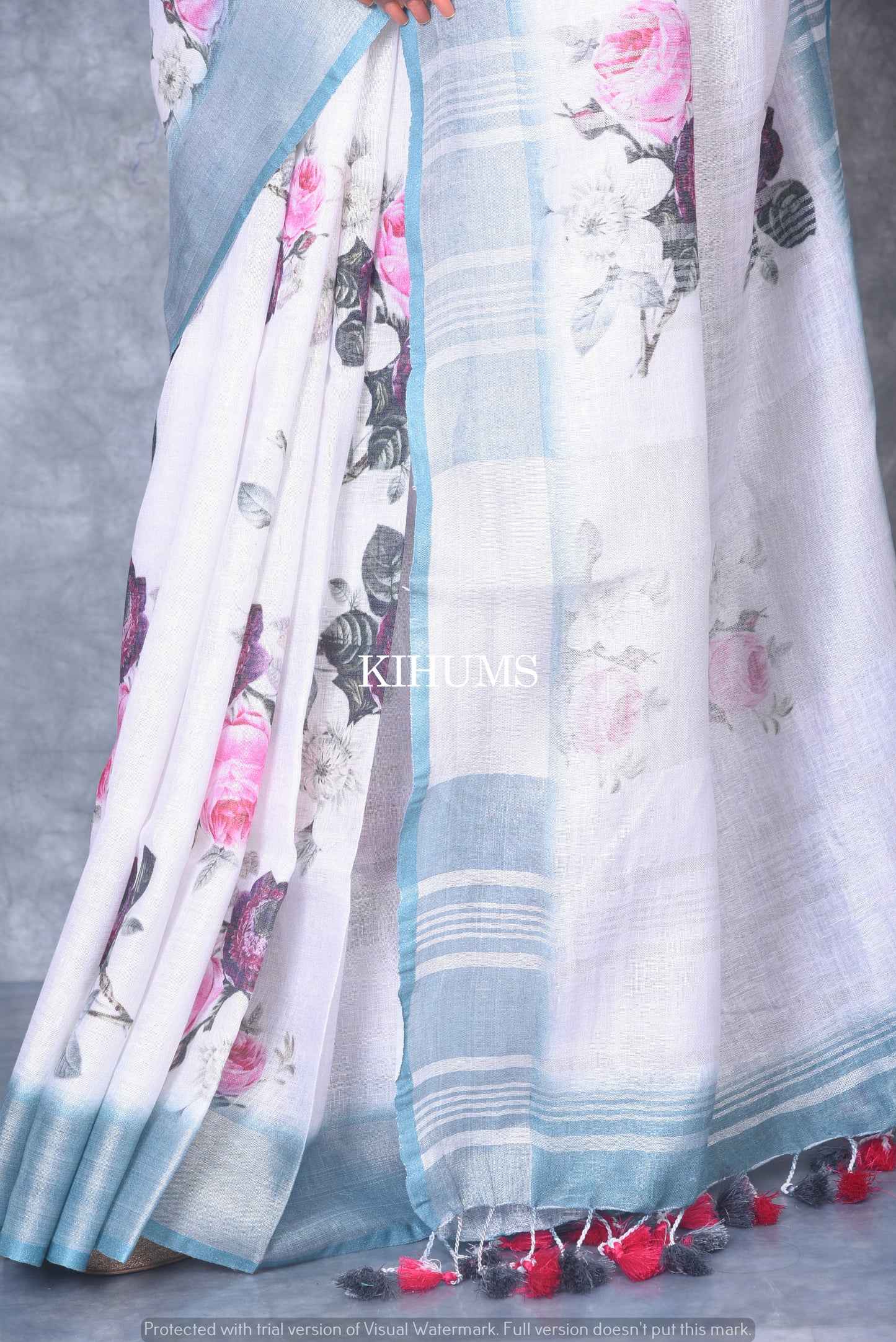 White Floral linen saree I Linen Sarees I Handwoven Saree I Pretty Sari | Contrast Border