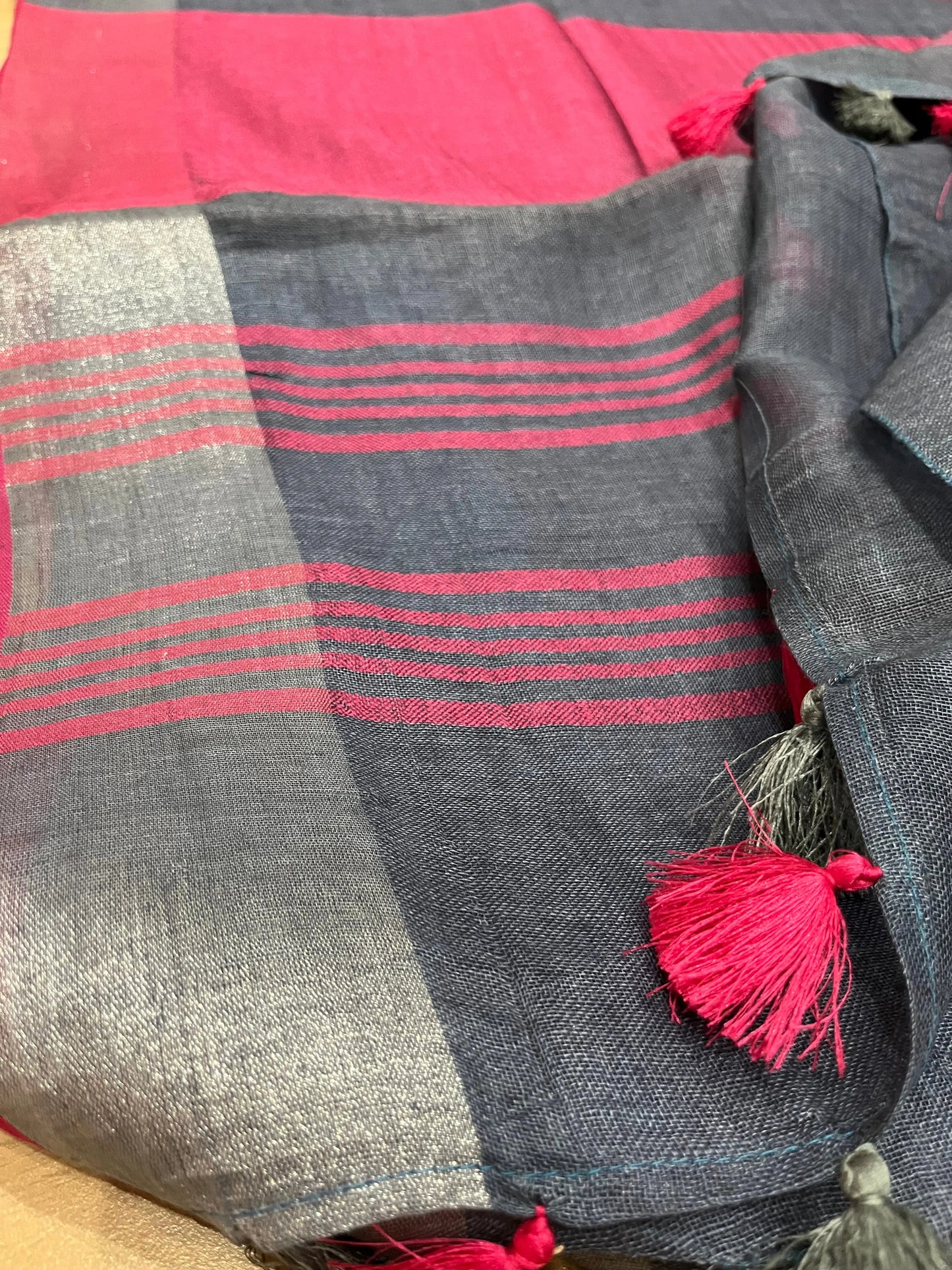 Grey shade Handwoven organic Linen Saree | Silver Zari border| Pink Kanni| Pink Contrast blouse | KIHUMS Saree kihums clothing