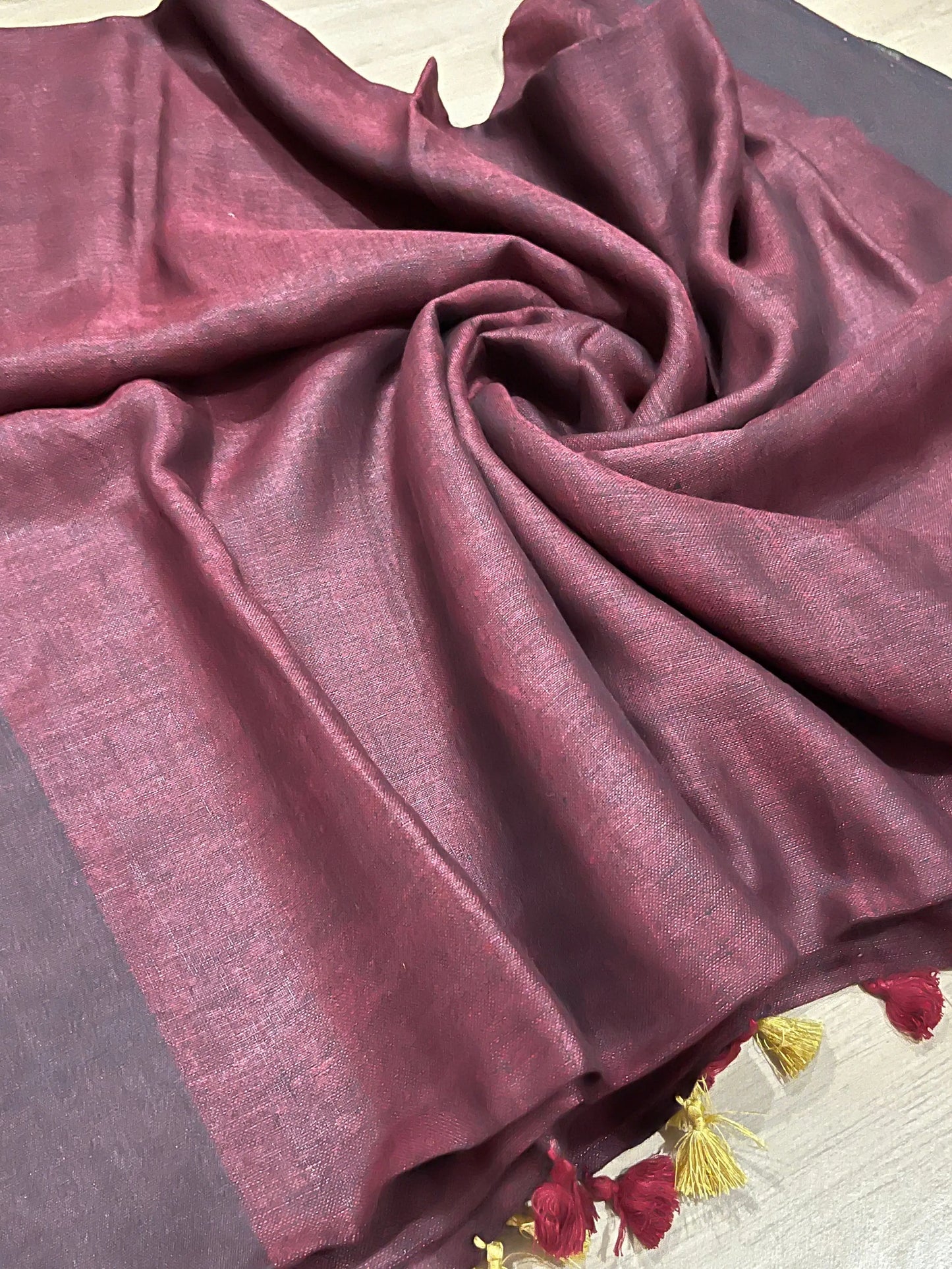 Dark Wine shade Handwoven organic Linen Saree | Contrast border| KIHUMS Saree kihums clothing