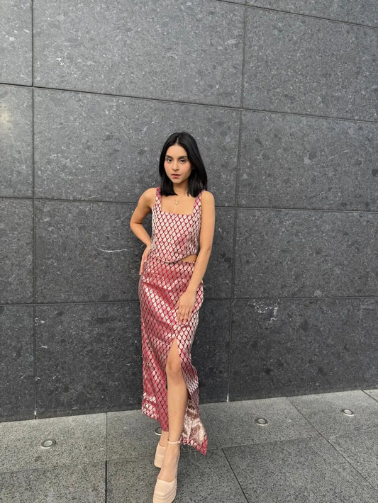 Elegant Banarsi Silk Skirt with Zari Detailing kihums clothing
