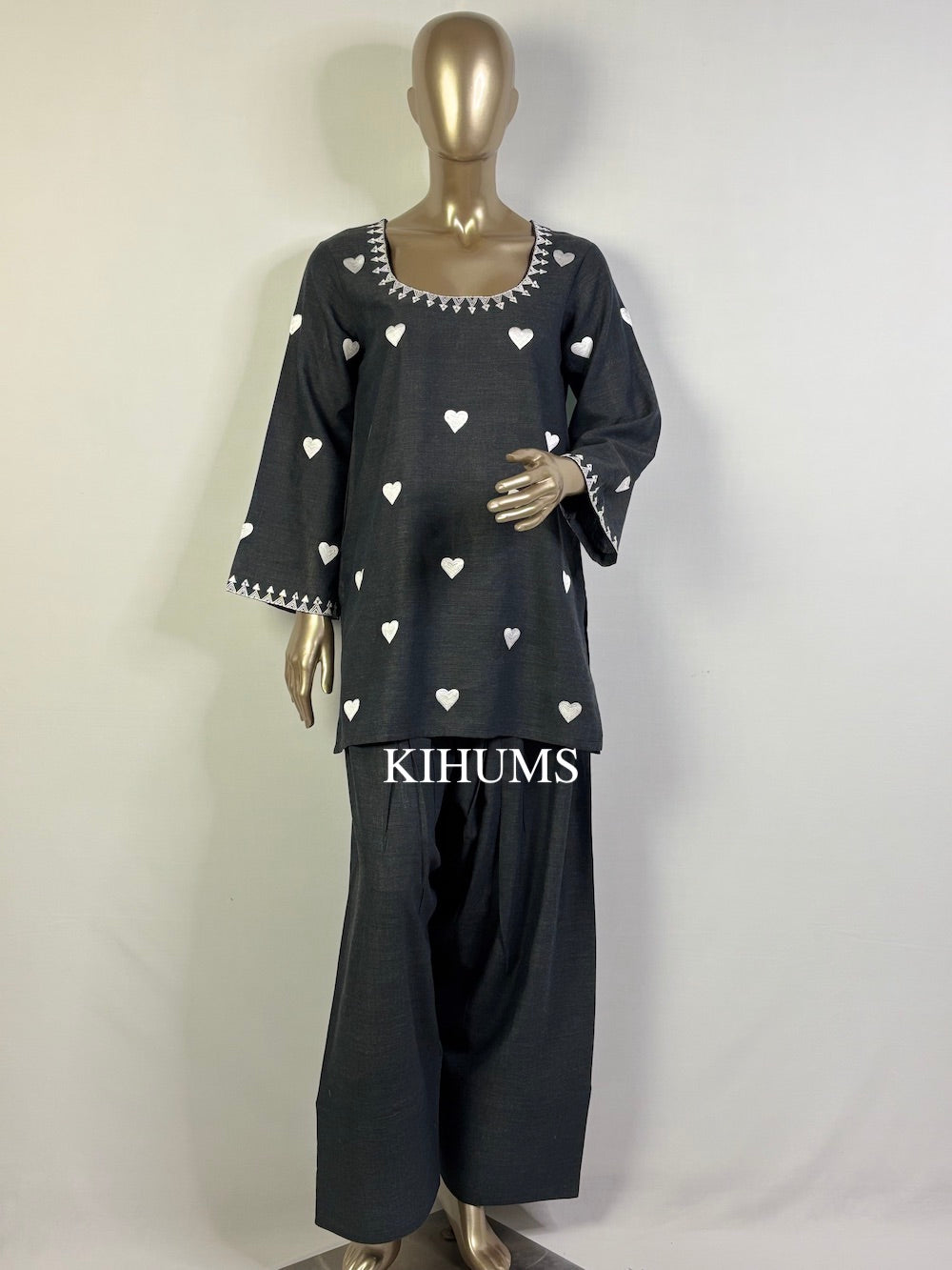 DIL SE Heart Embroidered Farshi Shalwar