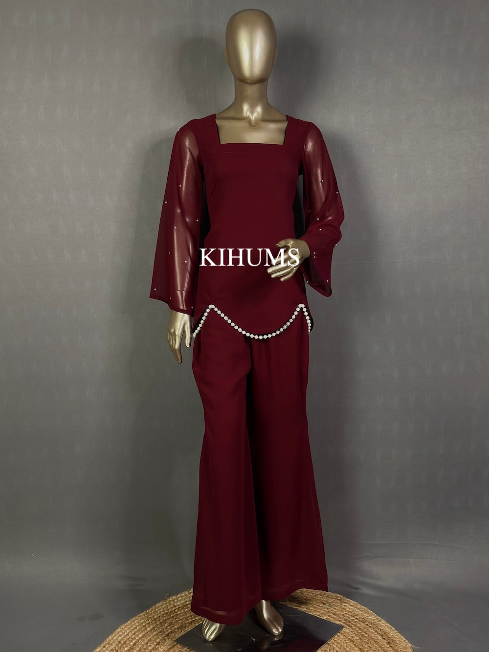 NAINA Corset Style Scallop Three Piece