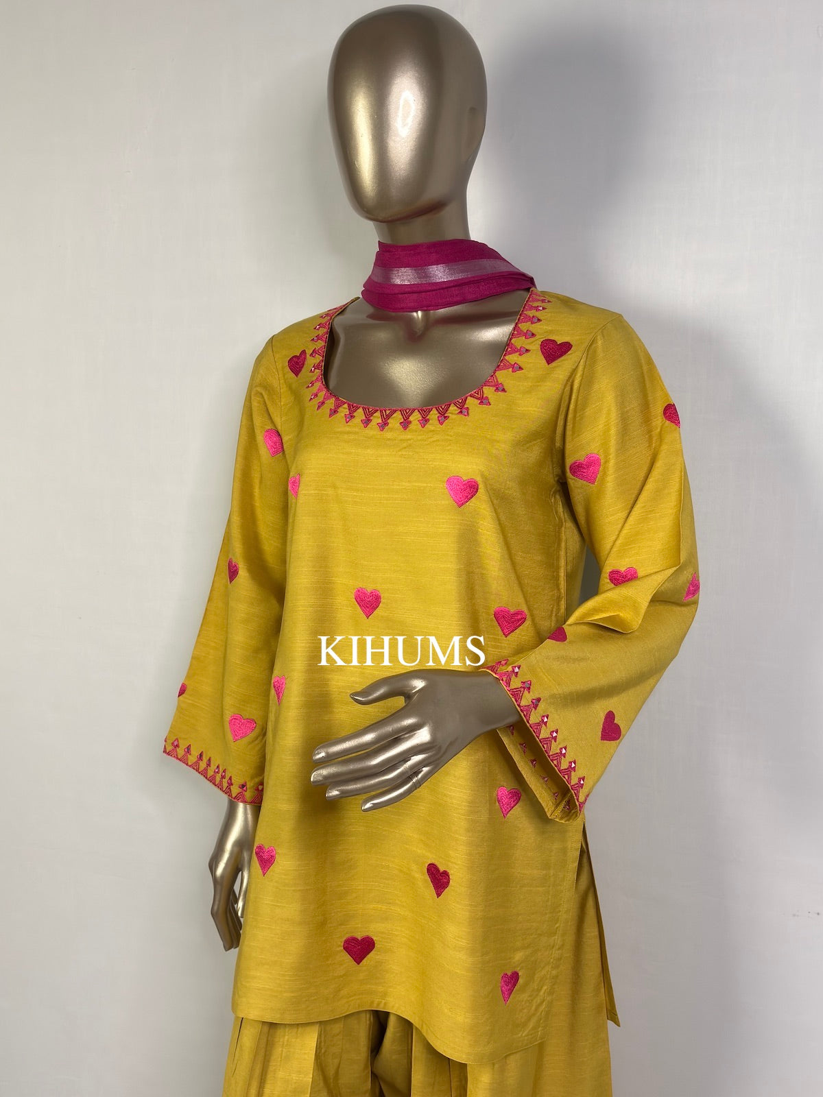 DIL SE Heart Embroidered Farshi Shalwar