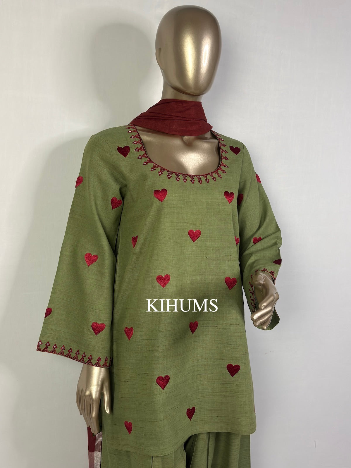 DIL SE Heart Embroidered Farshi Shalwar