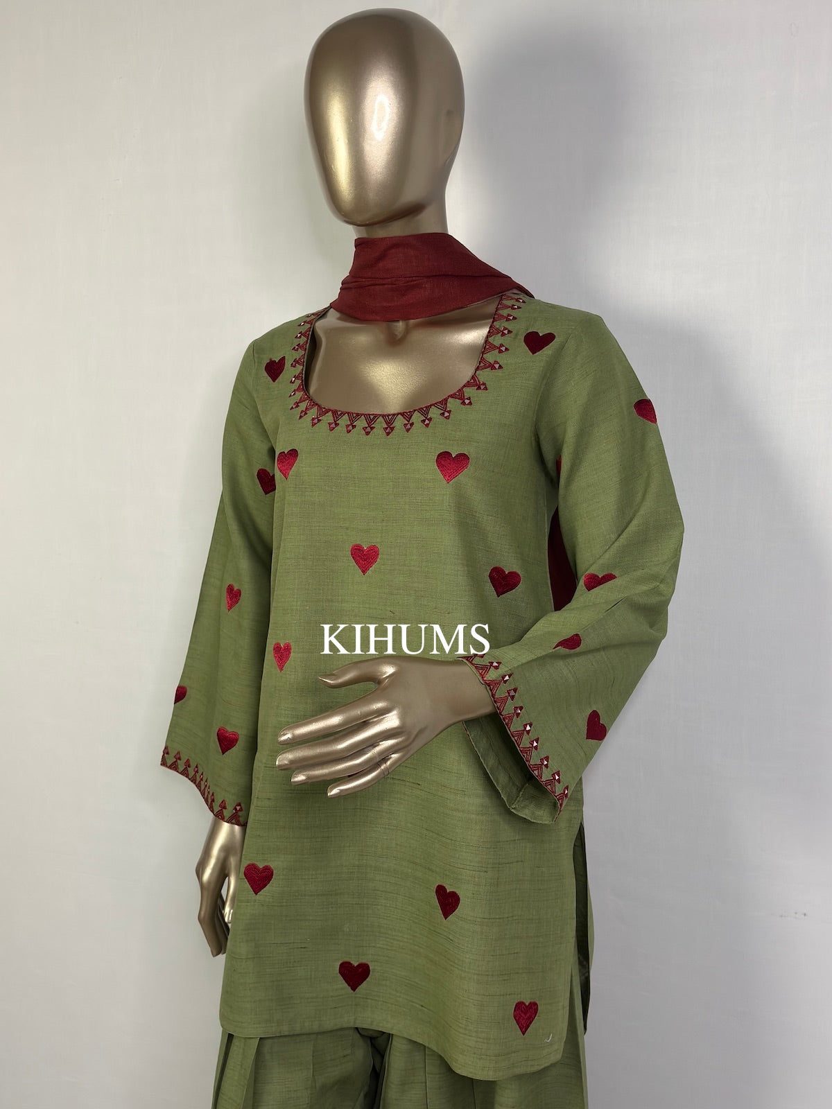 DIL SE Heart Embroidered Farshi Shalwar