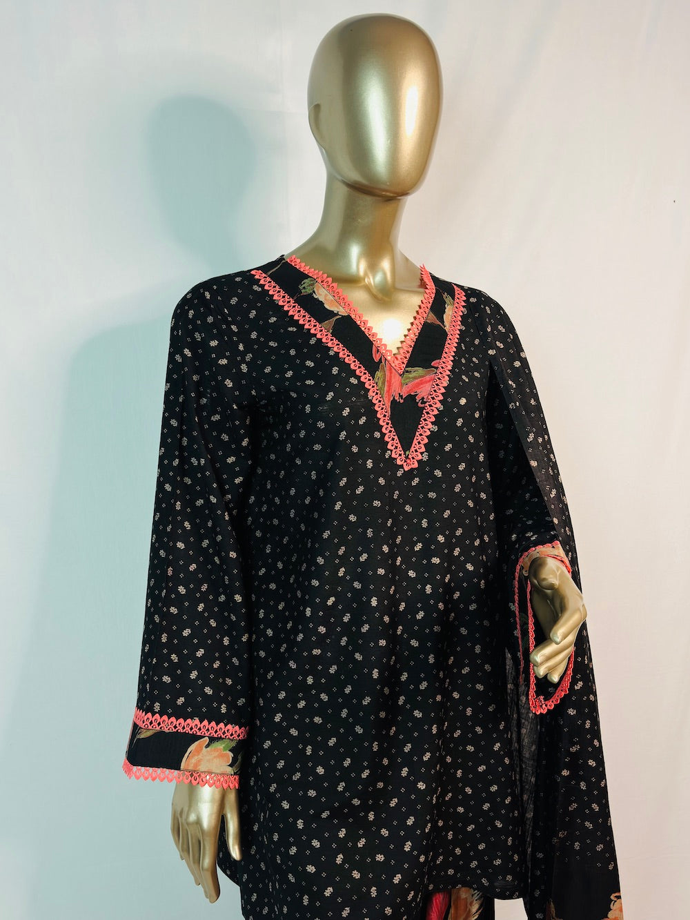 BASERA Floral Printed Farshi Shalwar