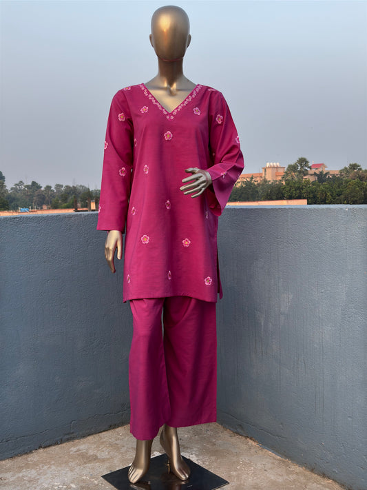 Pinkish Purple- Pakistani Silhouette Floral Embroidery Kurta Set