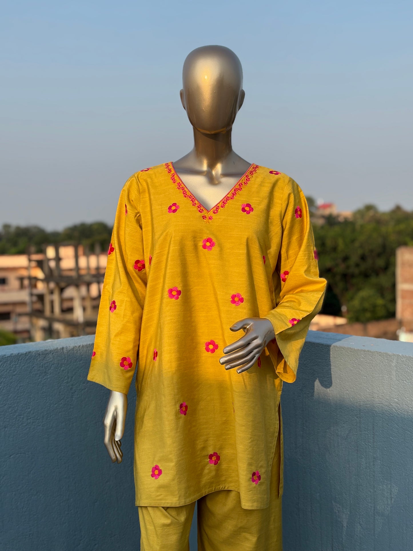 Lime Yellow- Pakistani Silhouette Floral Embroidery Kurta Set