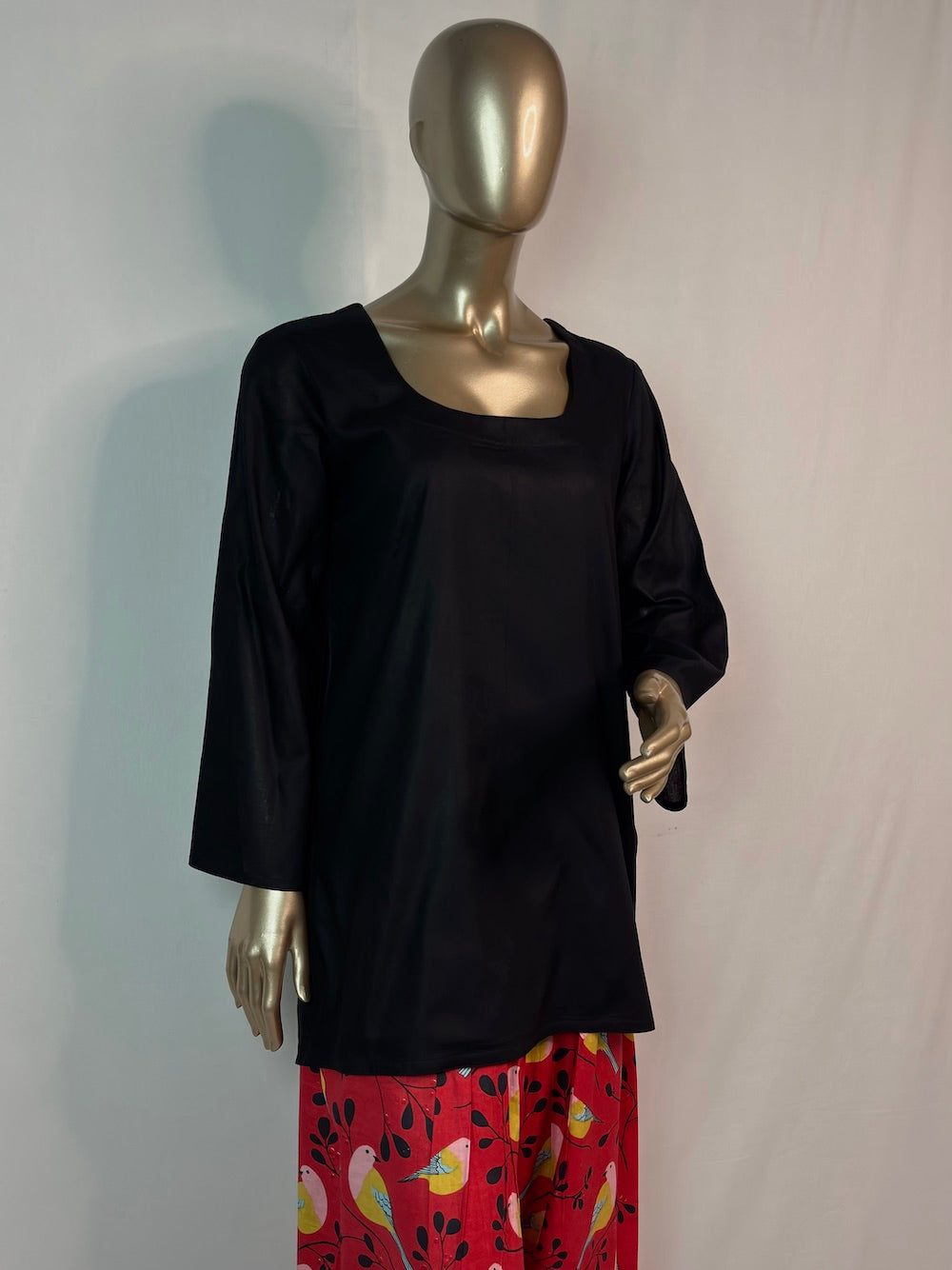 LAIBA Farshi Shalwar