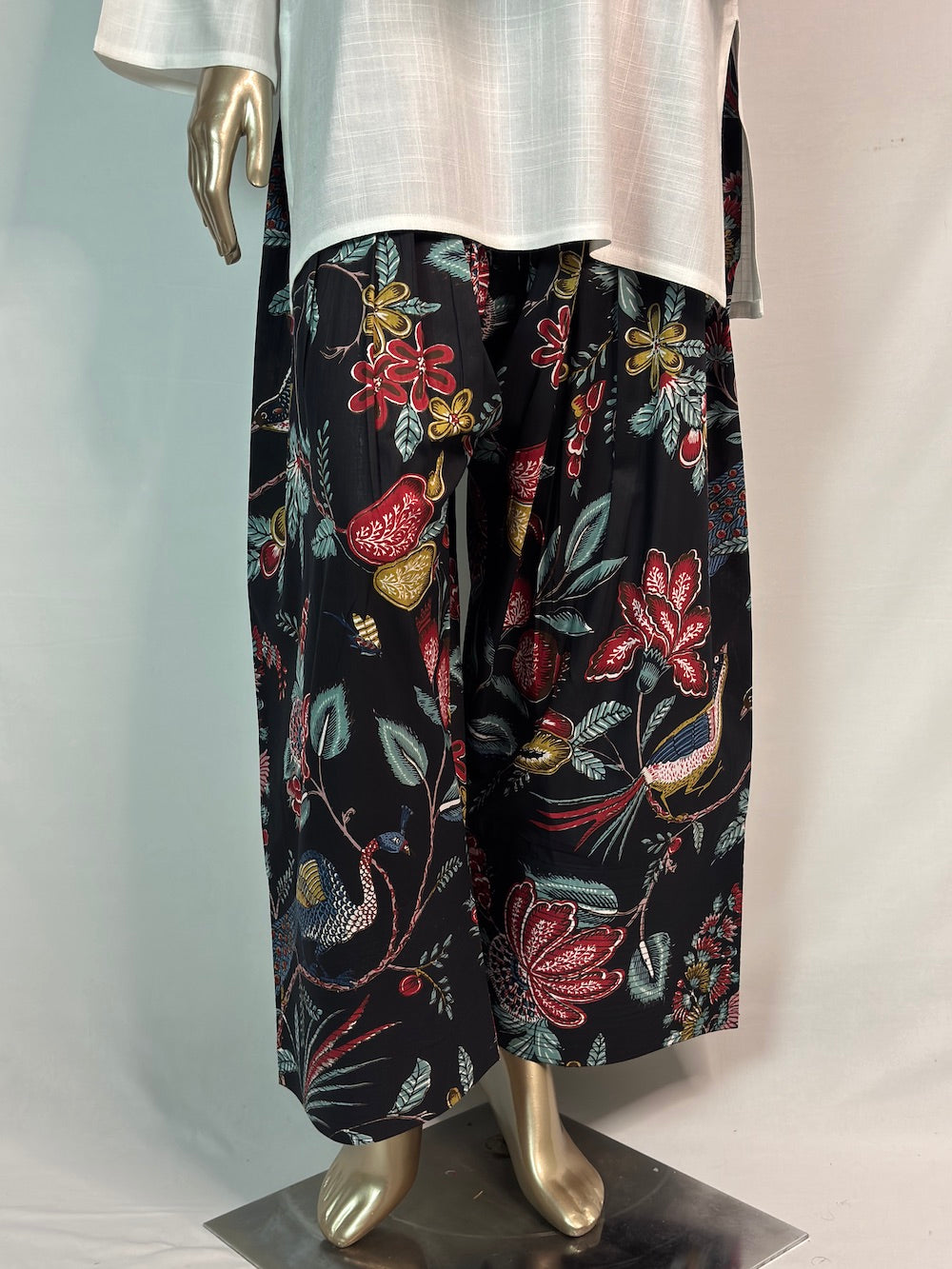 LAIBA Farshi Shalwar