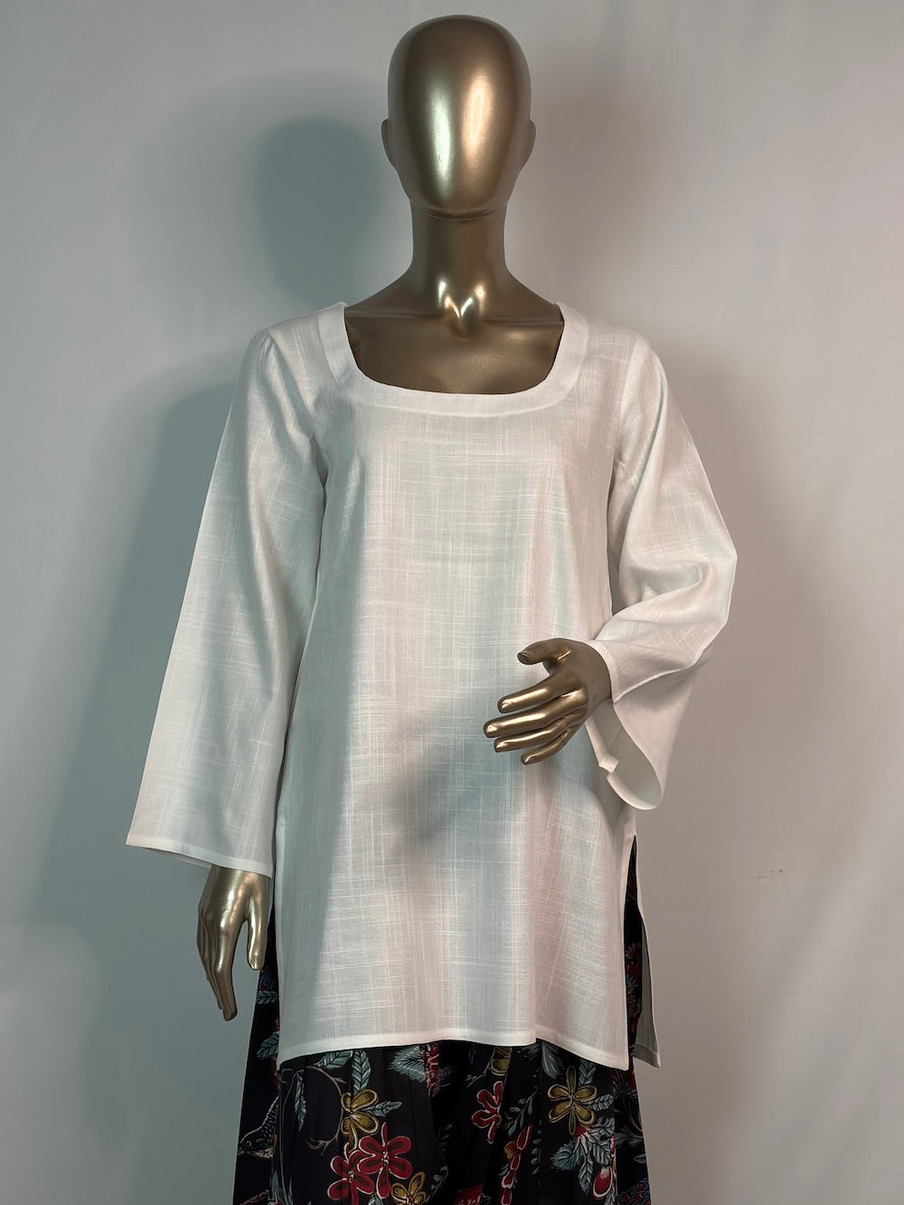 LAIBA Farshi Shalwar