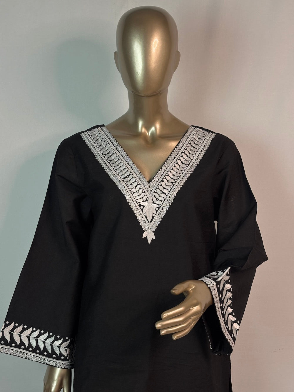 SHAMA Farshi Shalwar | Embroidered Co-ord set