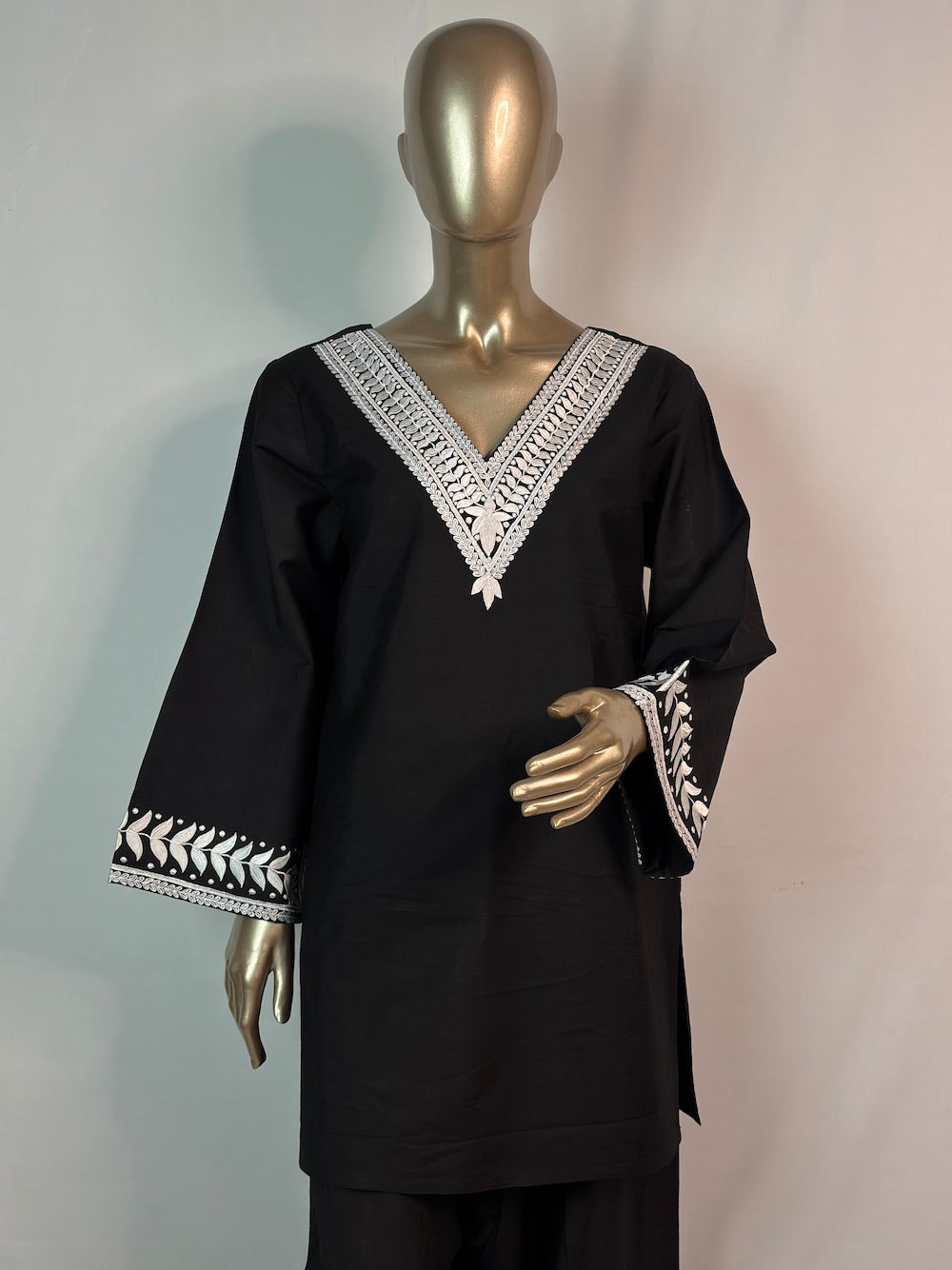 SHAMA Farshi Shalwar | Embroidered Co-ord set