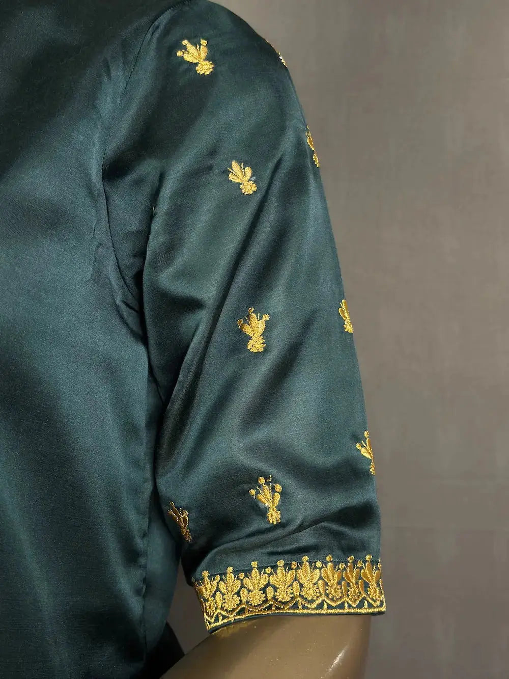 Farsi Style Pakistani Kurta Set | Embroidery work | Best Pakistani Kurta Sets for women kihums clothing