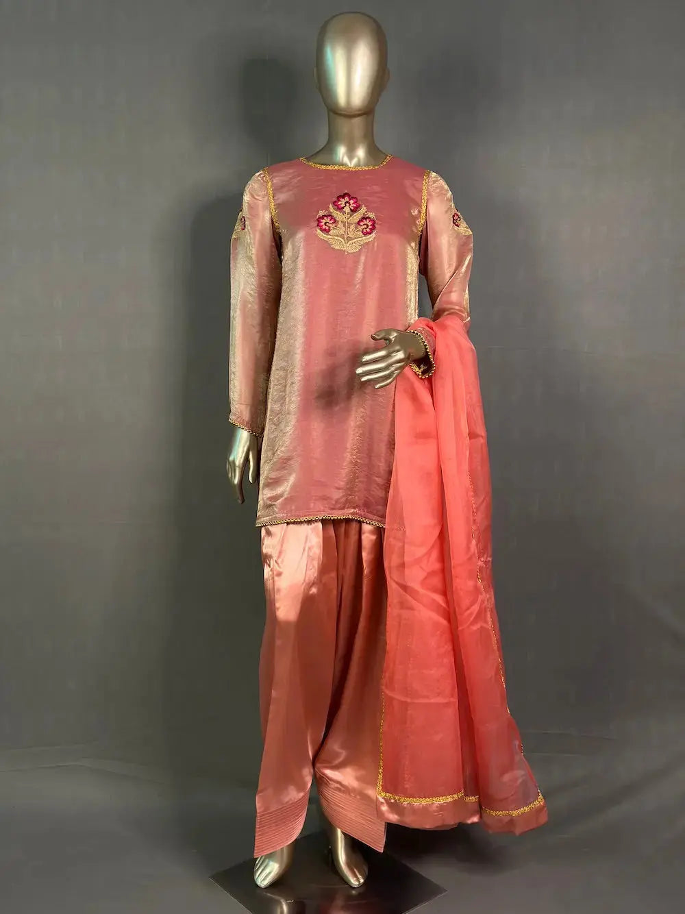 NOOR Pakistani Kurta Set | Embroidery work | Best Pakistani Kurta Sets for women kihums clothing