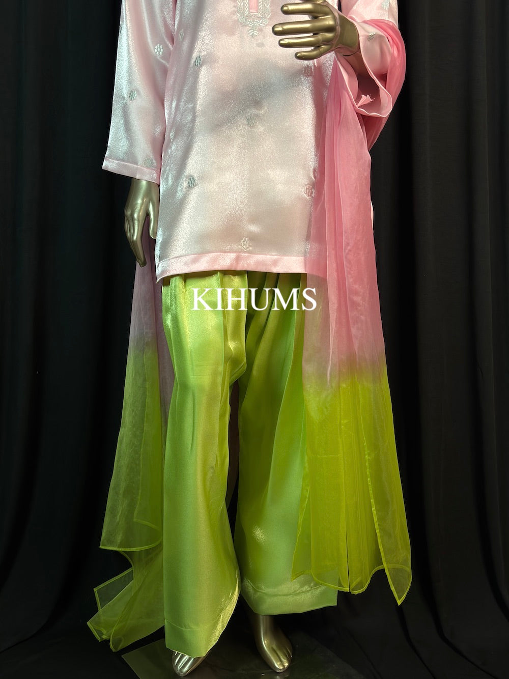 UMAIRA Farshi Shalwar Kurta Set | Embroidery work | Best  Kurta Sets for women