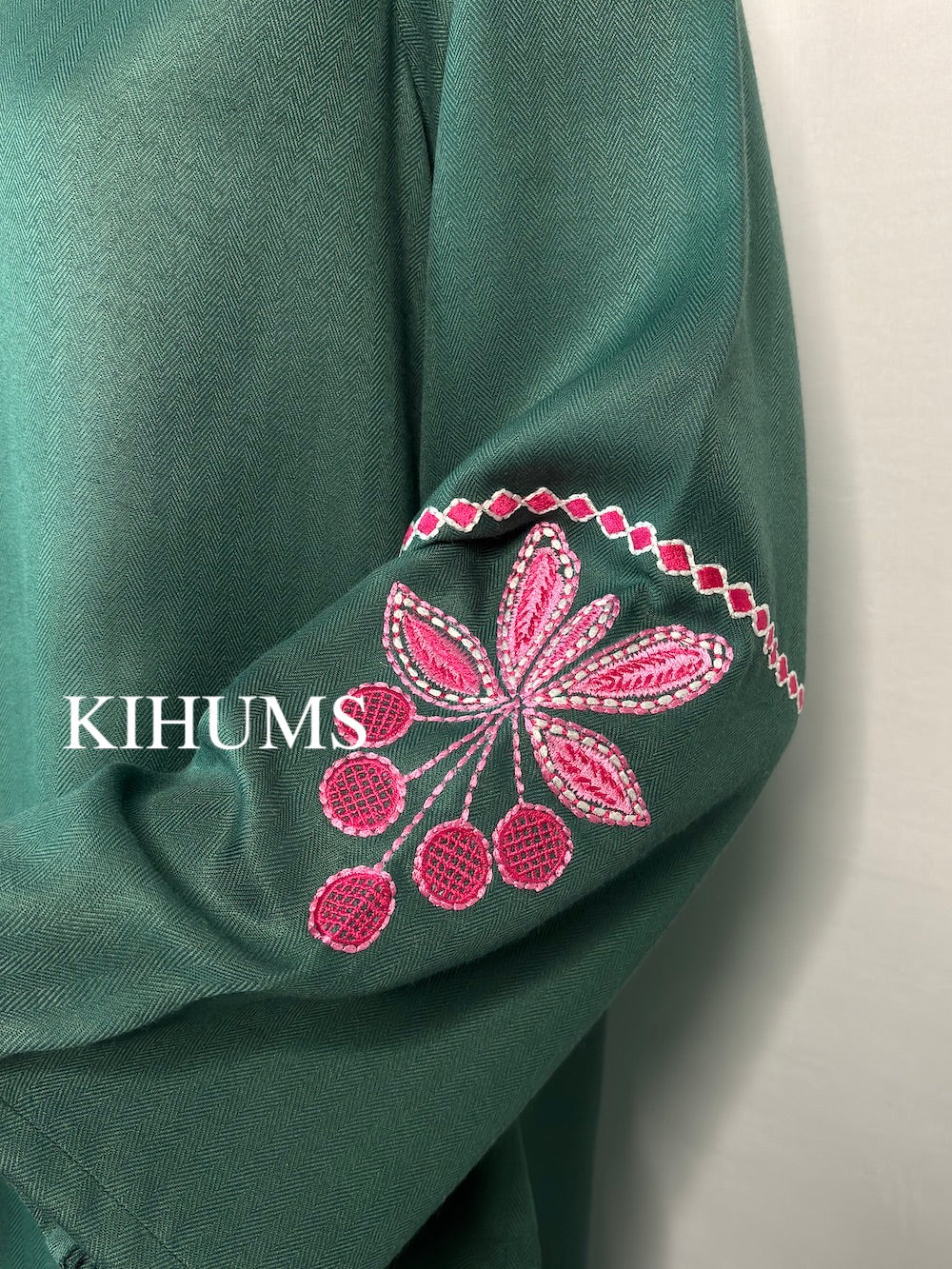 ALVIRA Winter Kurta Set