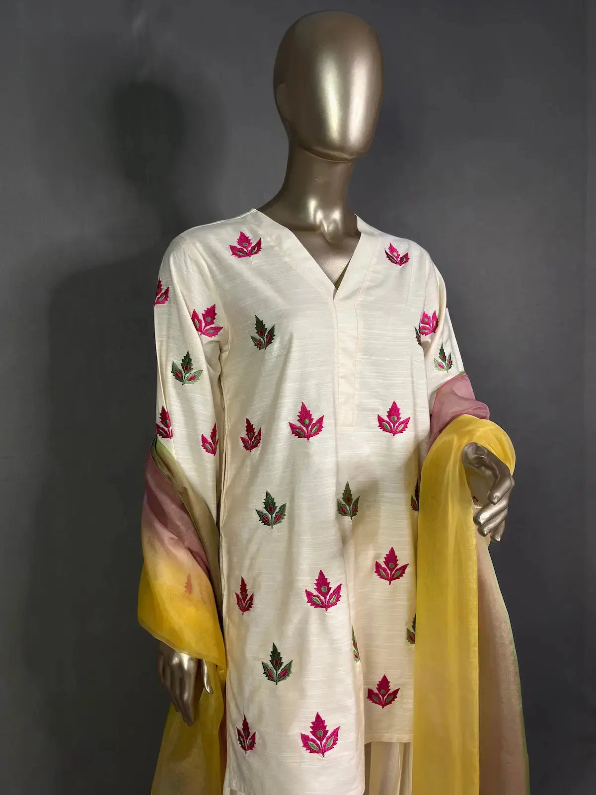 SHARJEENA Farsi Style Pakistani Kurta Set | Embroidery work | Best Pakistani Kurta Sets for women (Copy) kihums clothing